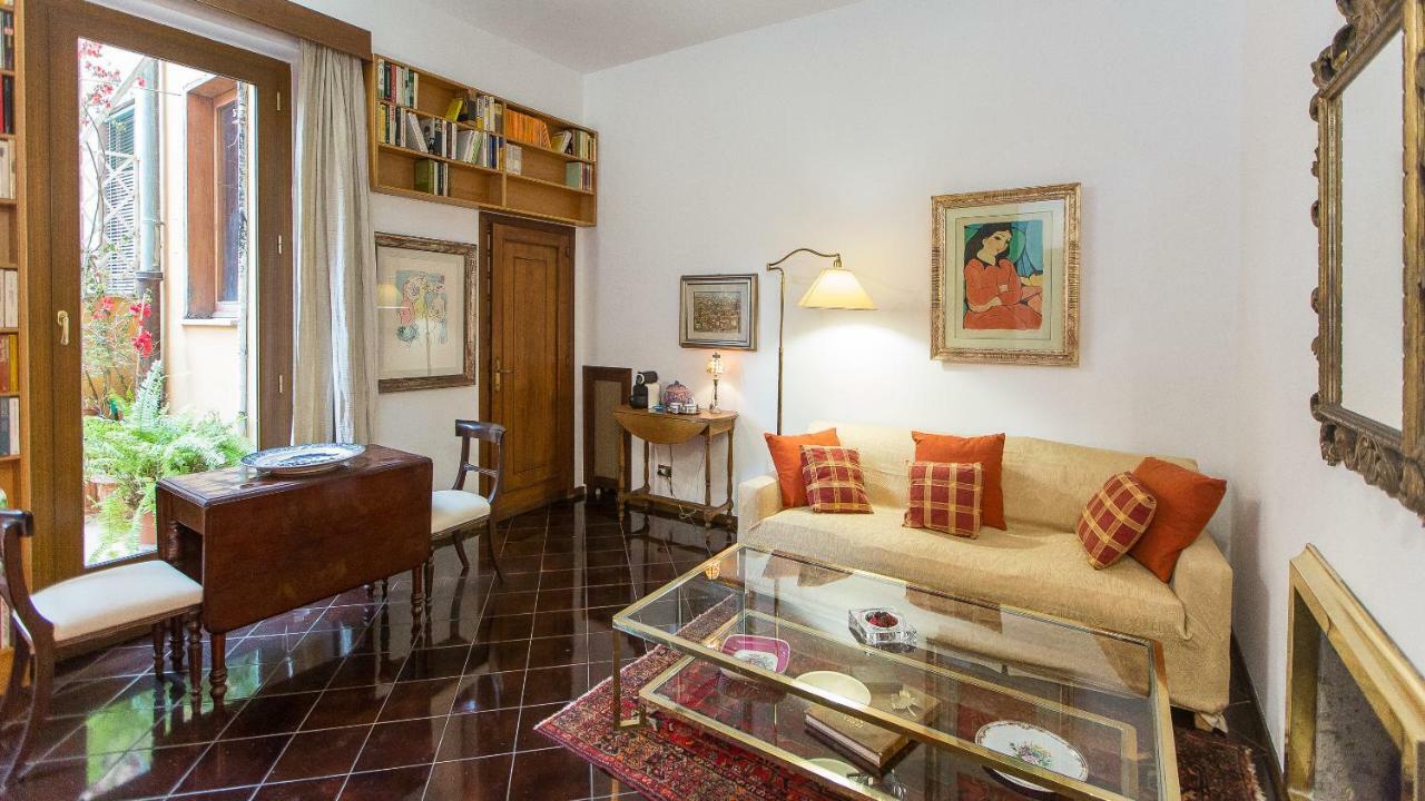 Apartment In Borgo Angelico Terrace