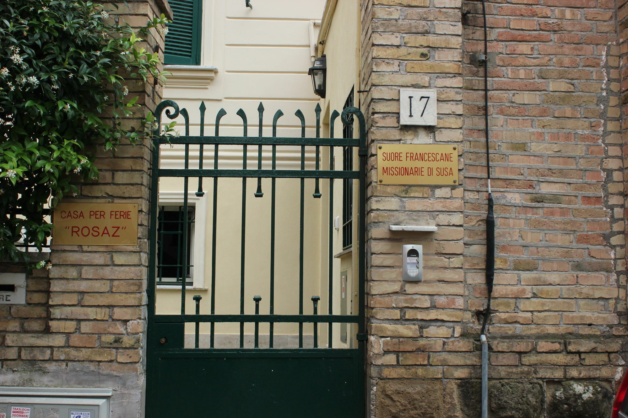 Casa Per Ferie Beato Rosaz Affittacamere 3*