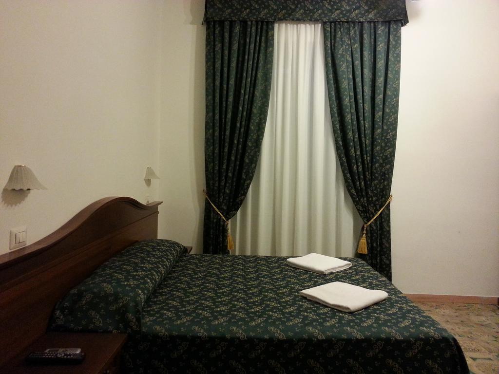 Guesthouse Alex II Guest house 2*