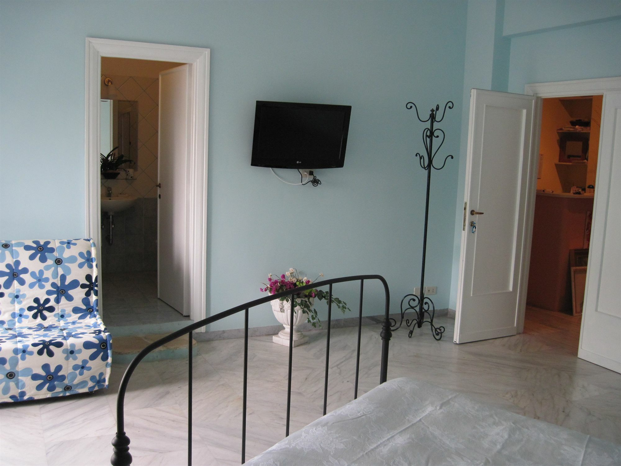 Aurelia 429 Fine Town House 2*