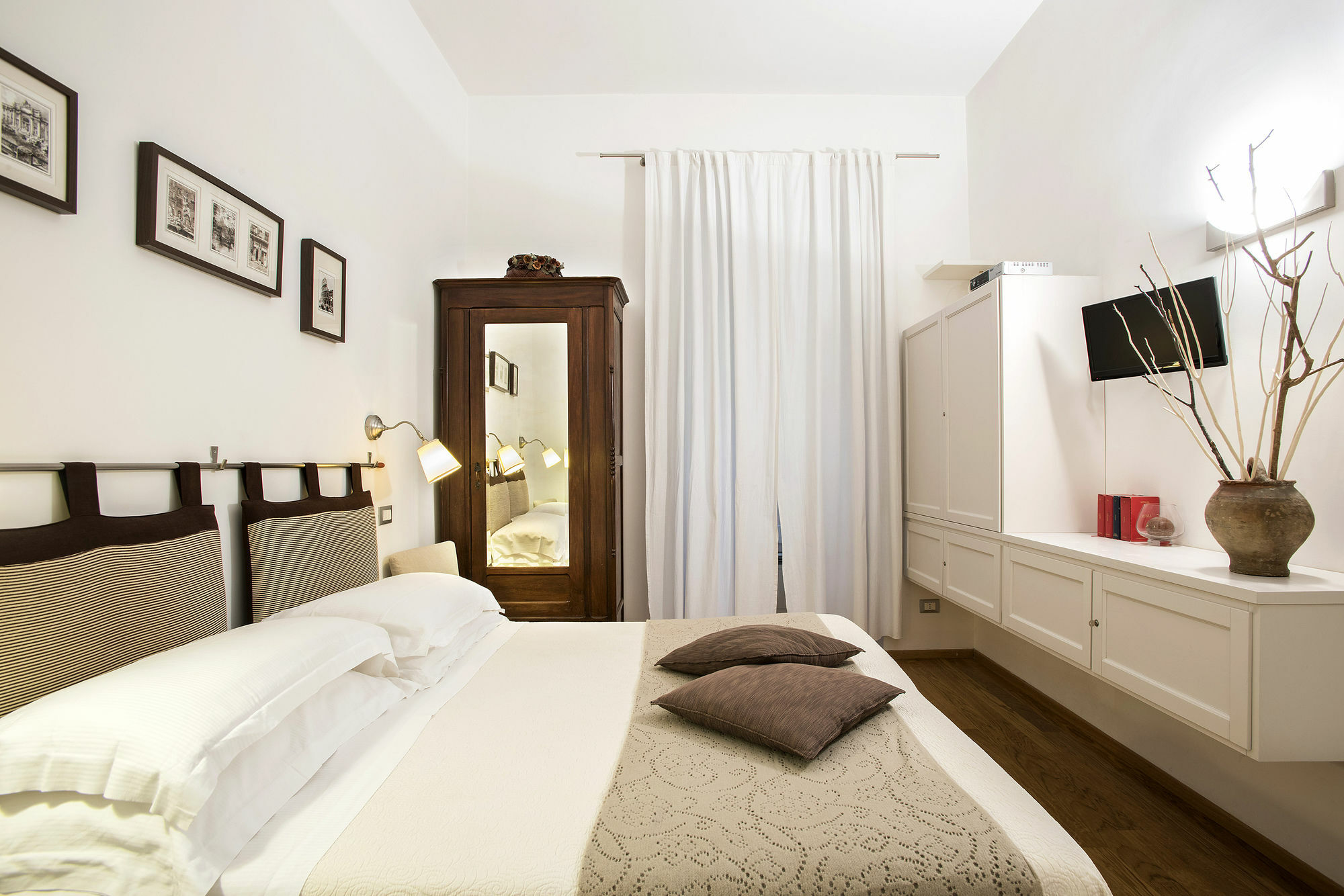 B&B Arco Del Lauro 3* Roma