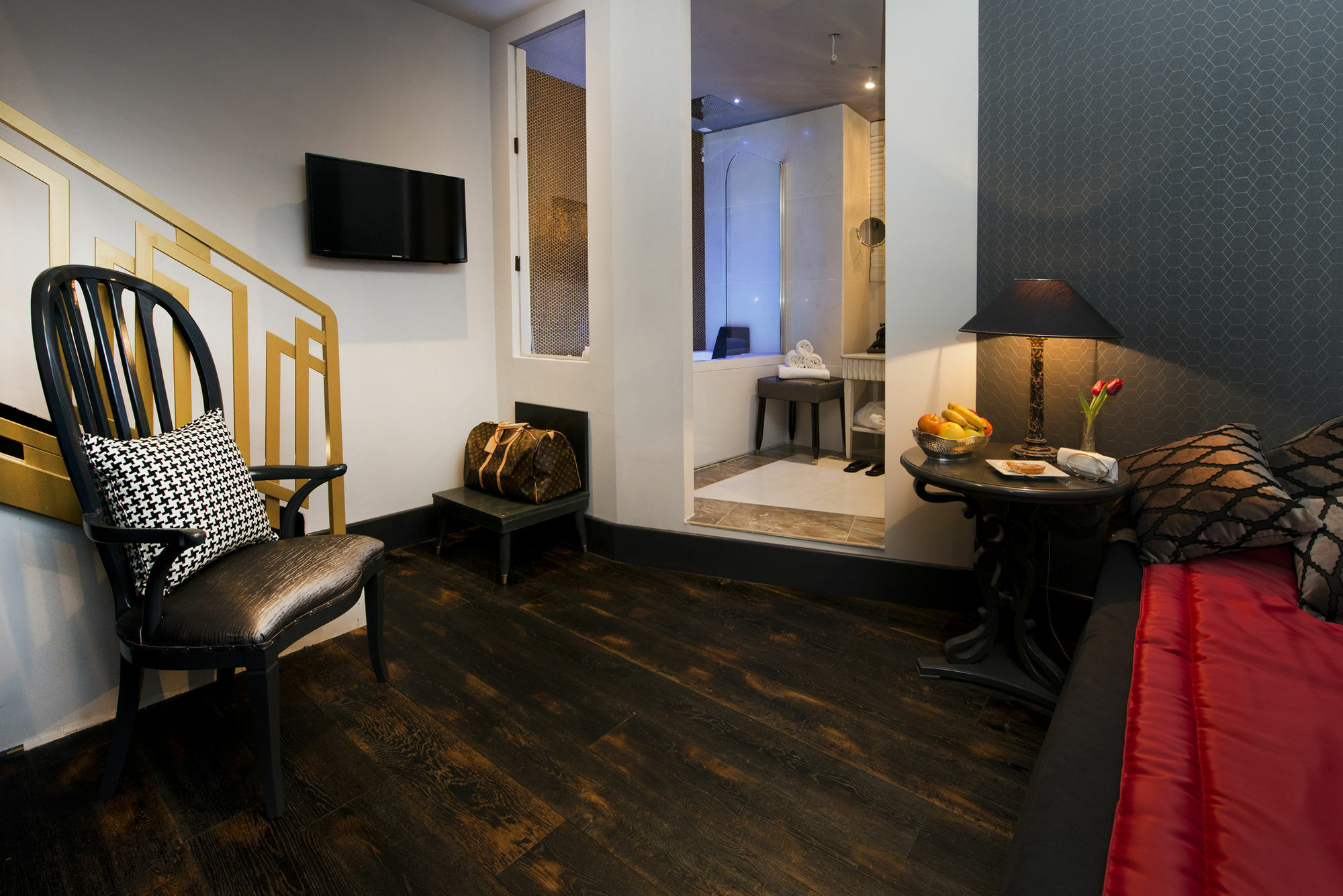 Ht6 Hotel 4*