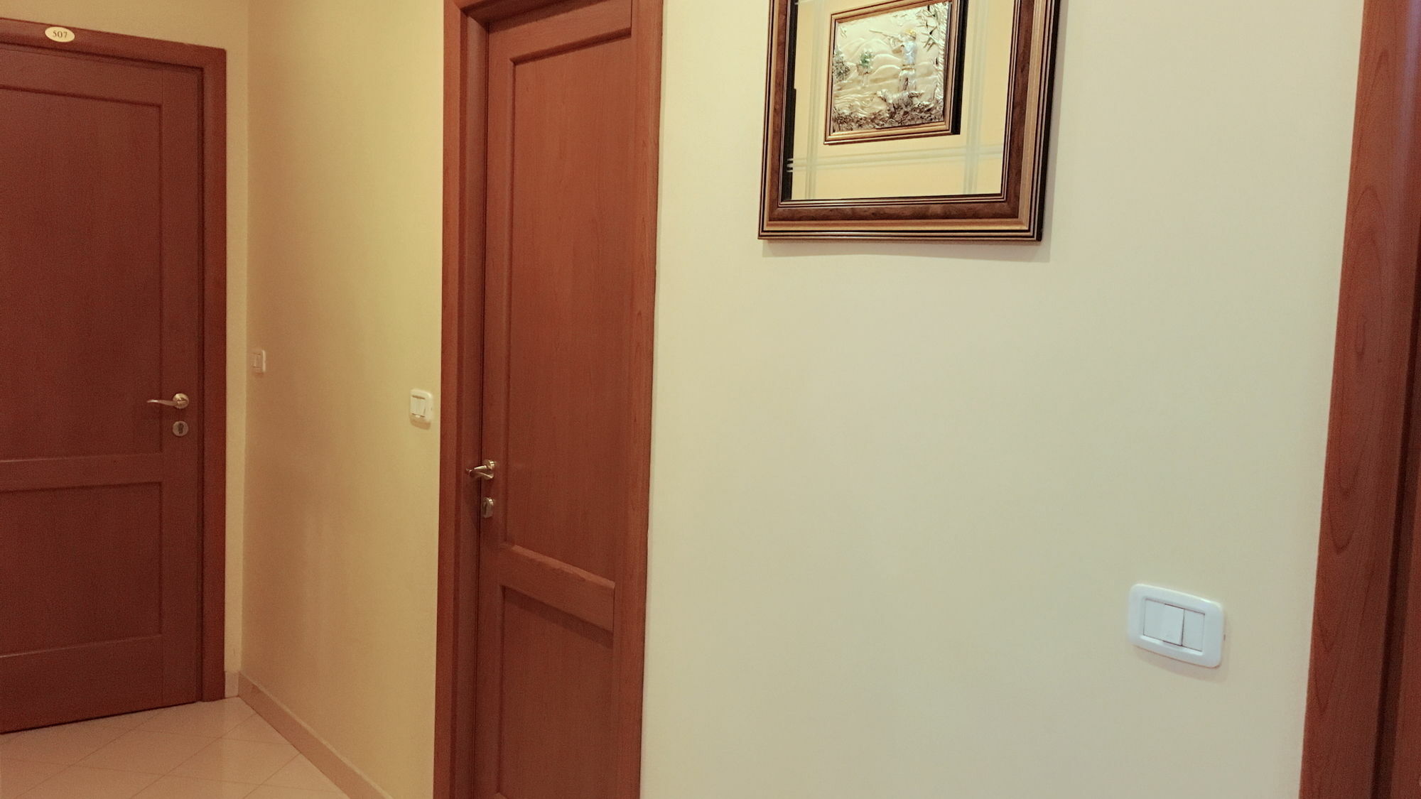 Zhihua Maison d'hôtes 2*
