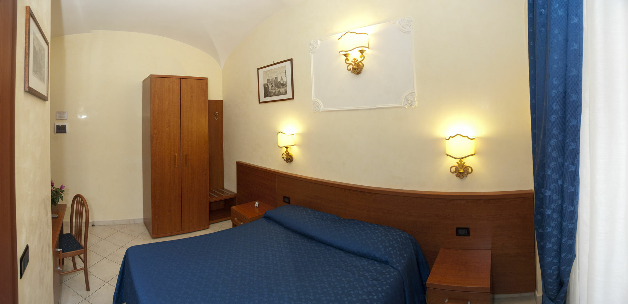 Privato Giuseppe Couette-café