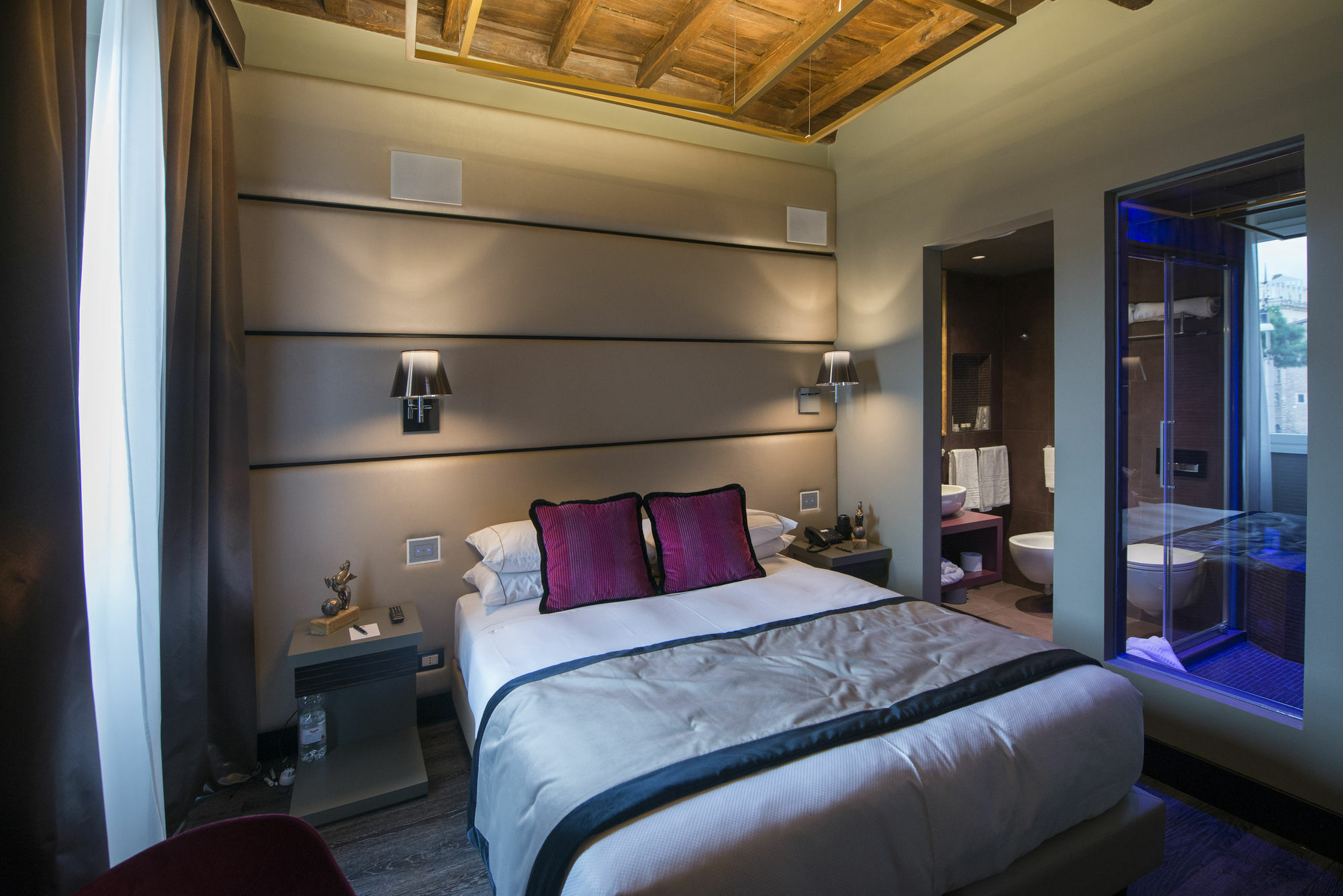 Torre Argentina Relais - Residenze Di Charme 3*