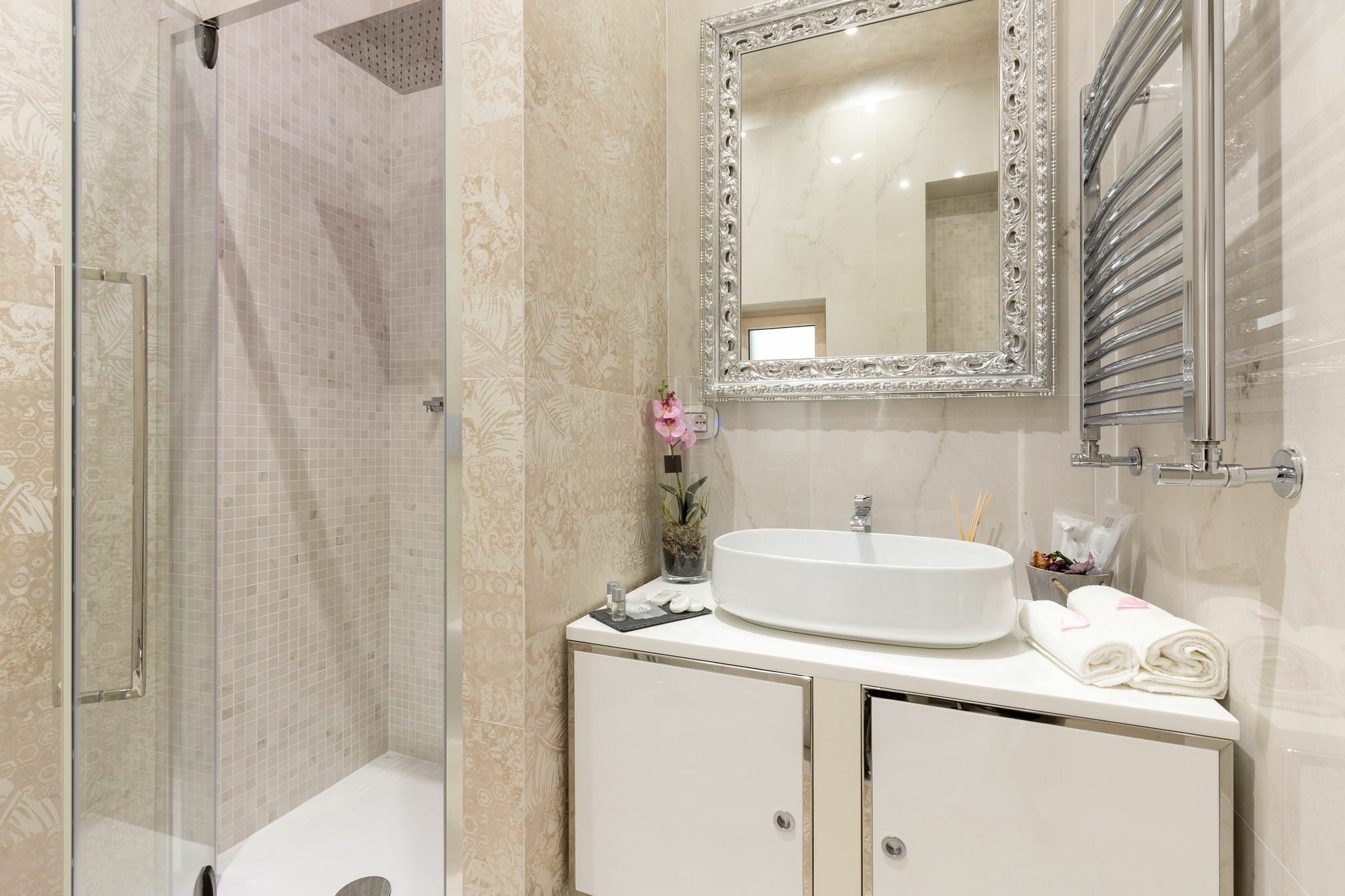 Luxury Piazza Venezia Hotel