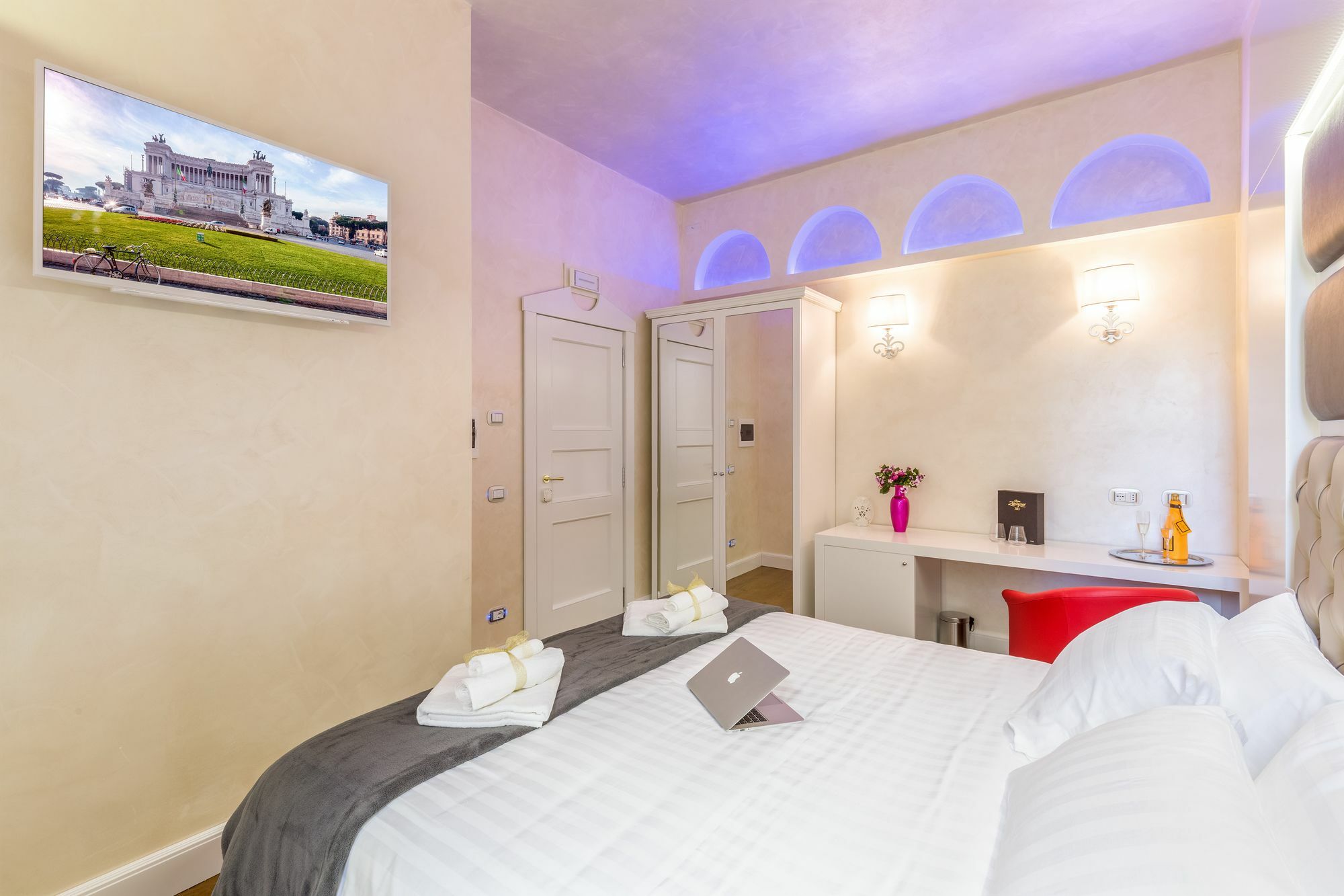 Hotel Luxury Piazza Venezia Rome