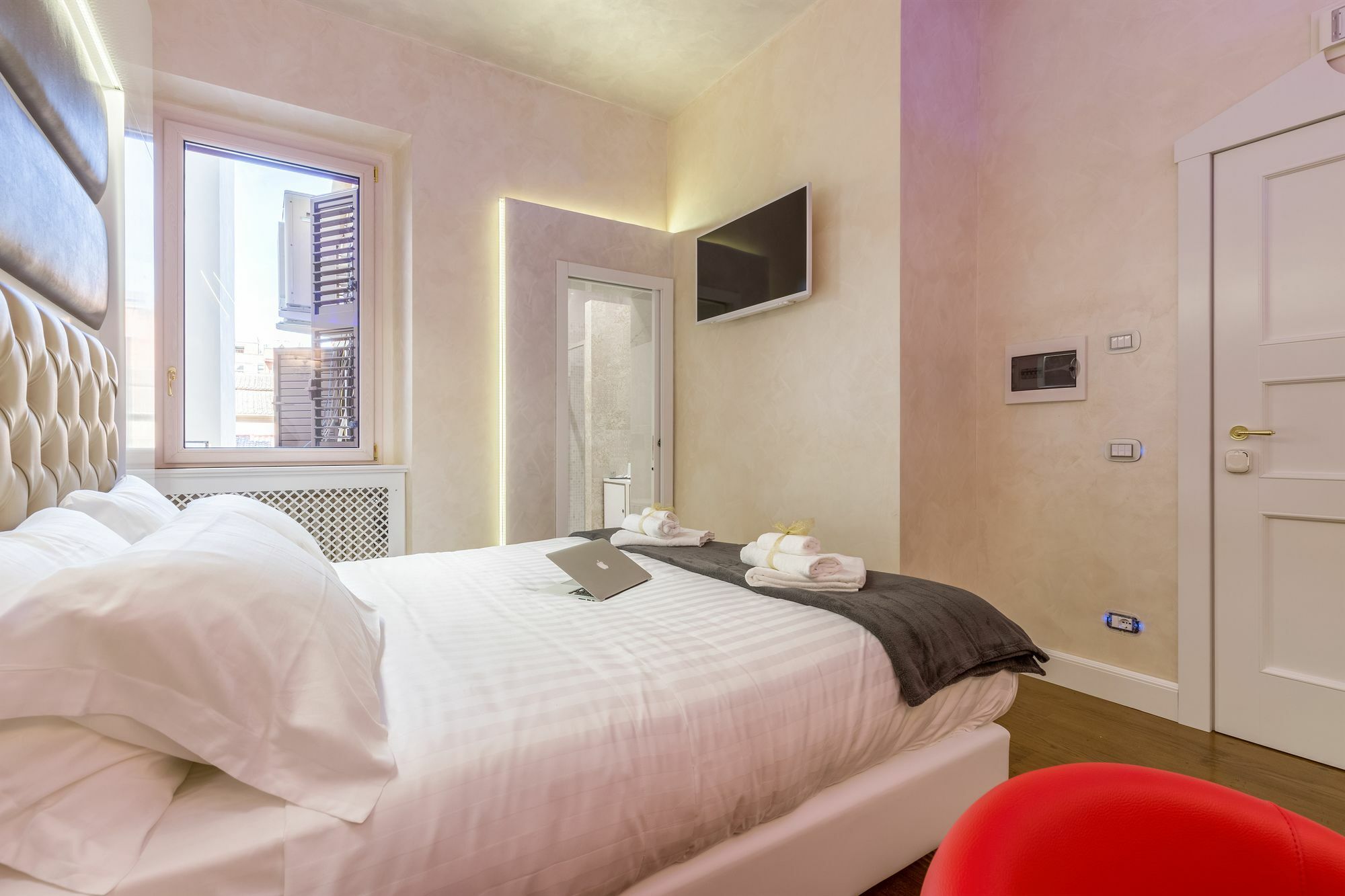 Luxury Piazza Venezia Hotel Rome