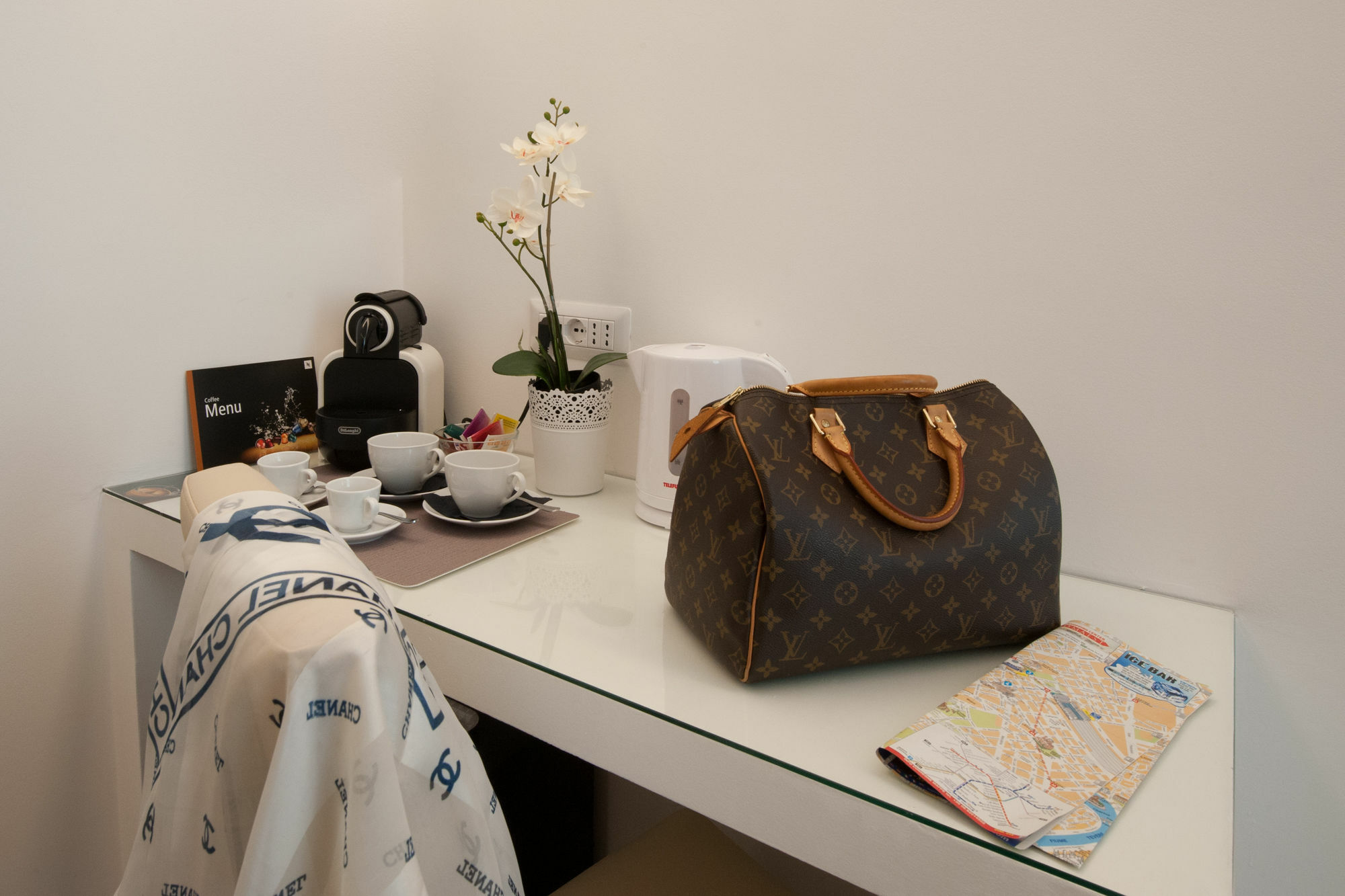 Bed & Breakfast Domus Castroni Pompeo Magno Rome