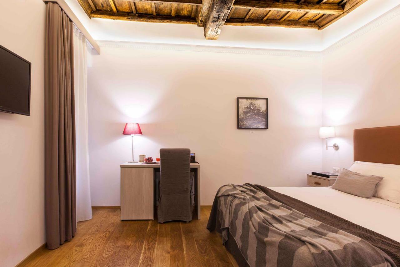 Hotel Giuturna Boutique Rome