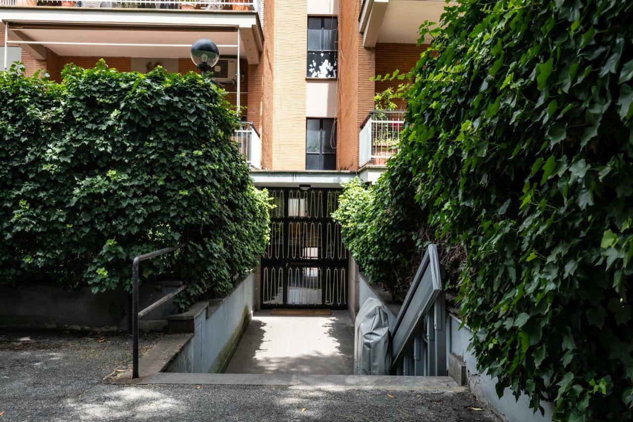 Vatican Quiet With Garden & Parking Appartamento Roma