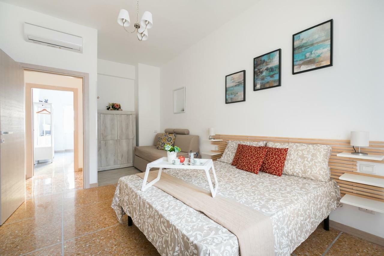 Stars Luxury 1 * Rome