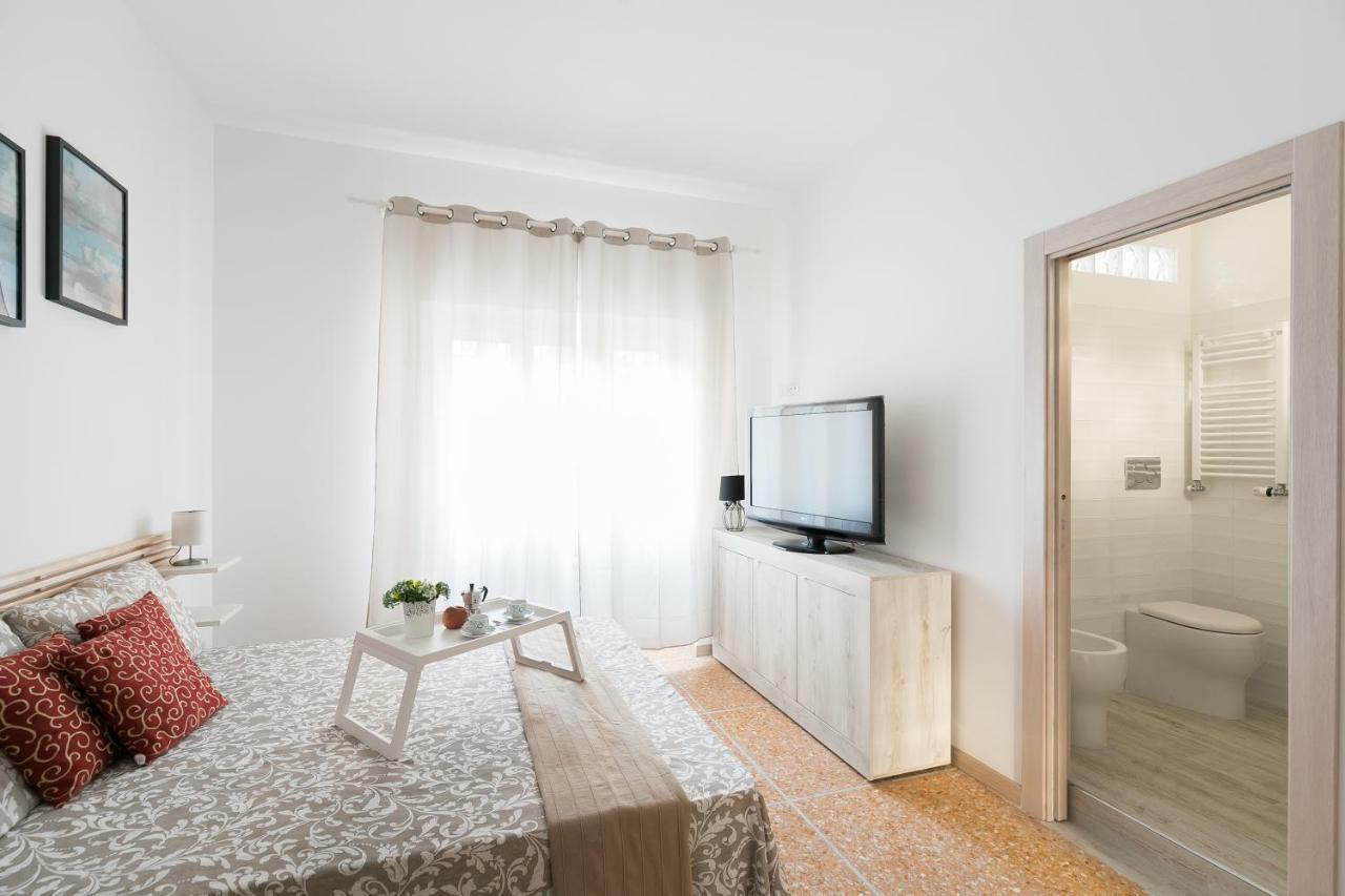 Stars Luxury 1 Rome