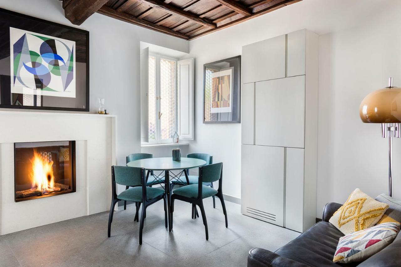 Monti Exclusive Medieval Tower *
