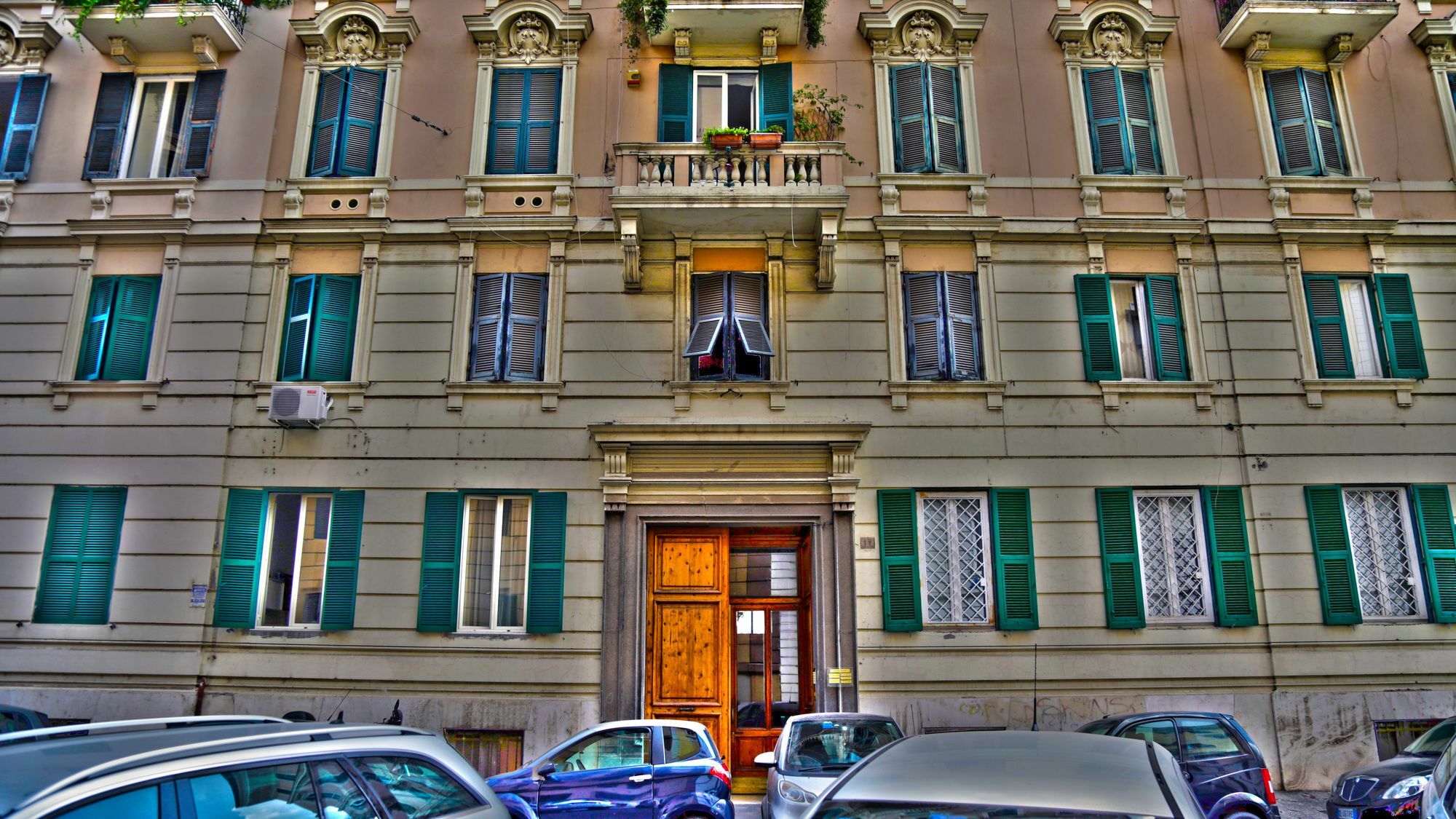 Coral Guest house 3*