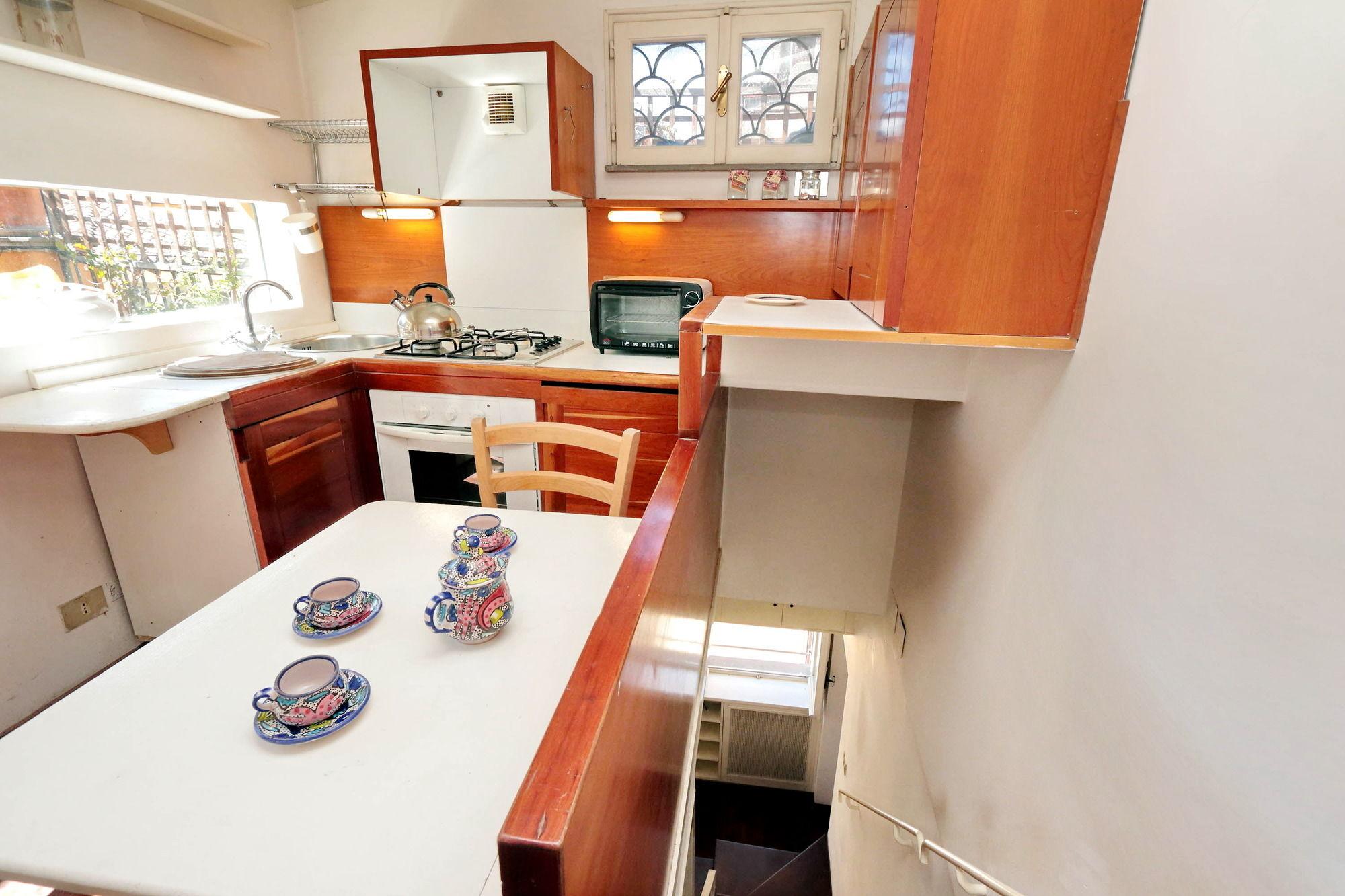 Unique Navona Apartment *