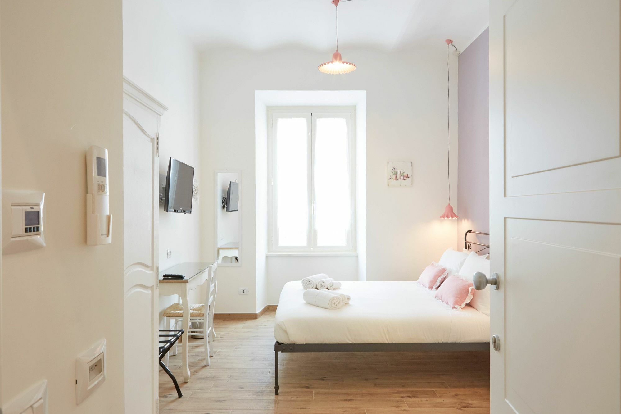 Colosseo Friendly & Guest house