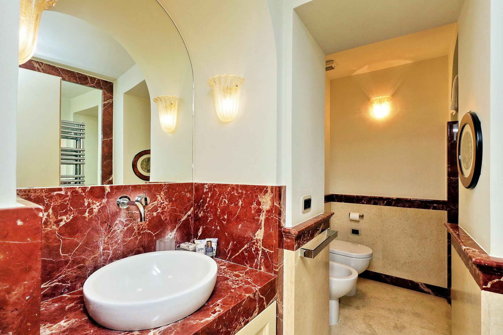 Unique Spanish Steps Apartment *