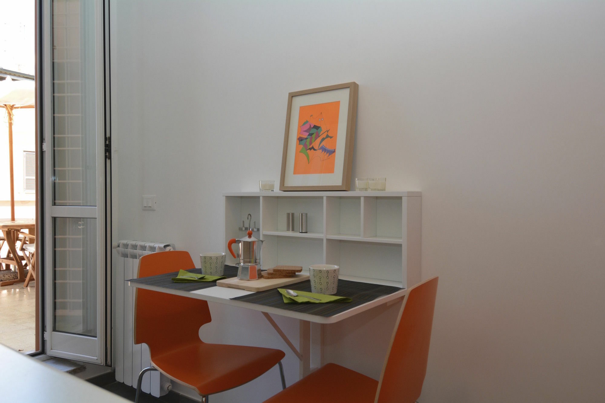 House & The - Vatican Appartement
