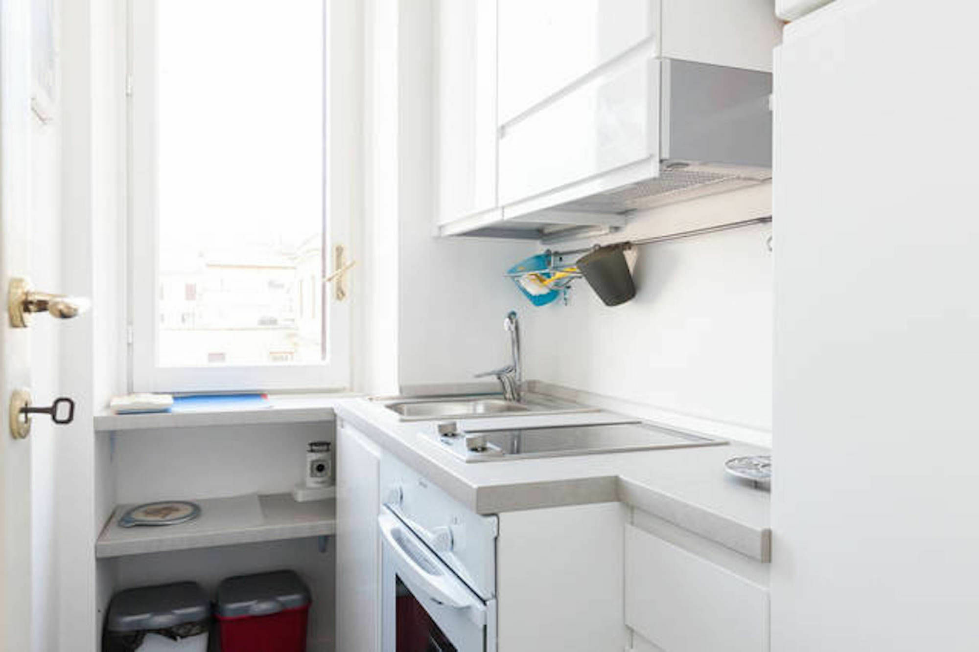 House & The - Vatican Appartement *