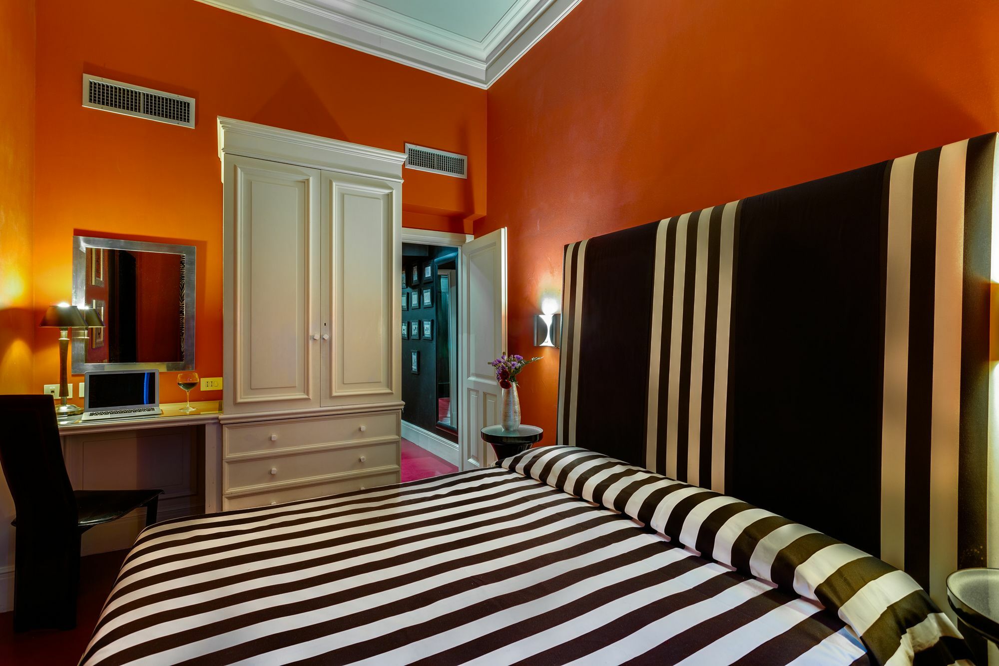 Casa Heberart Sistina Rome