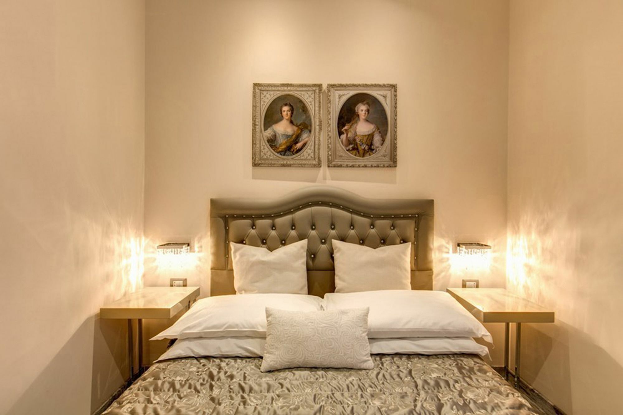 Gasthuis Colonna 18 By Ghor 2*