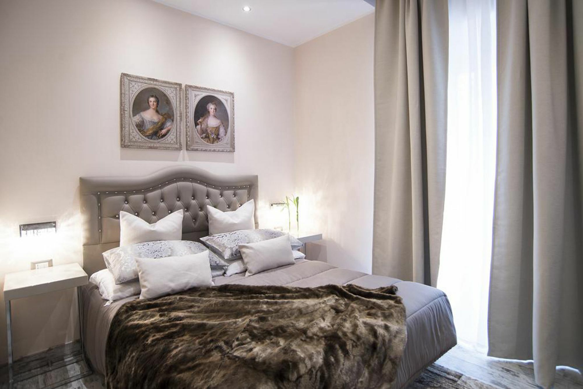 Colonna 18 By Ghor 2* Rome