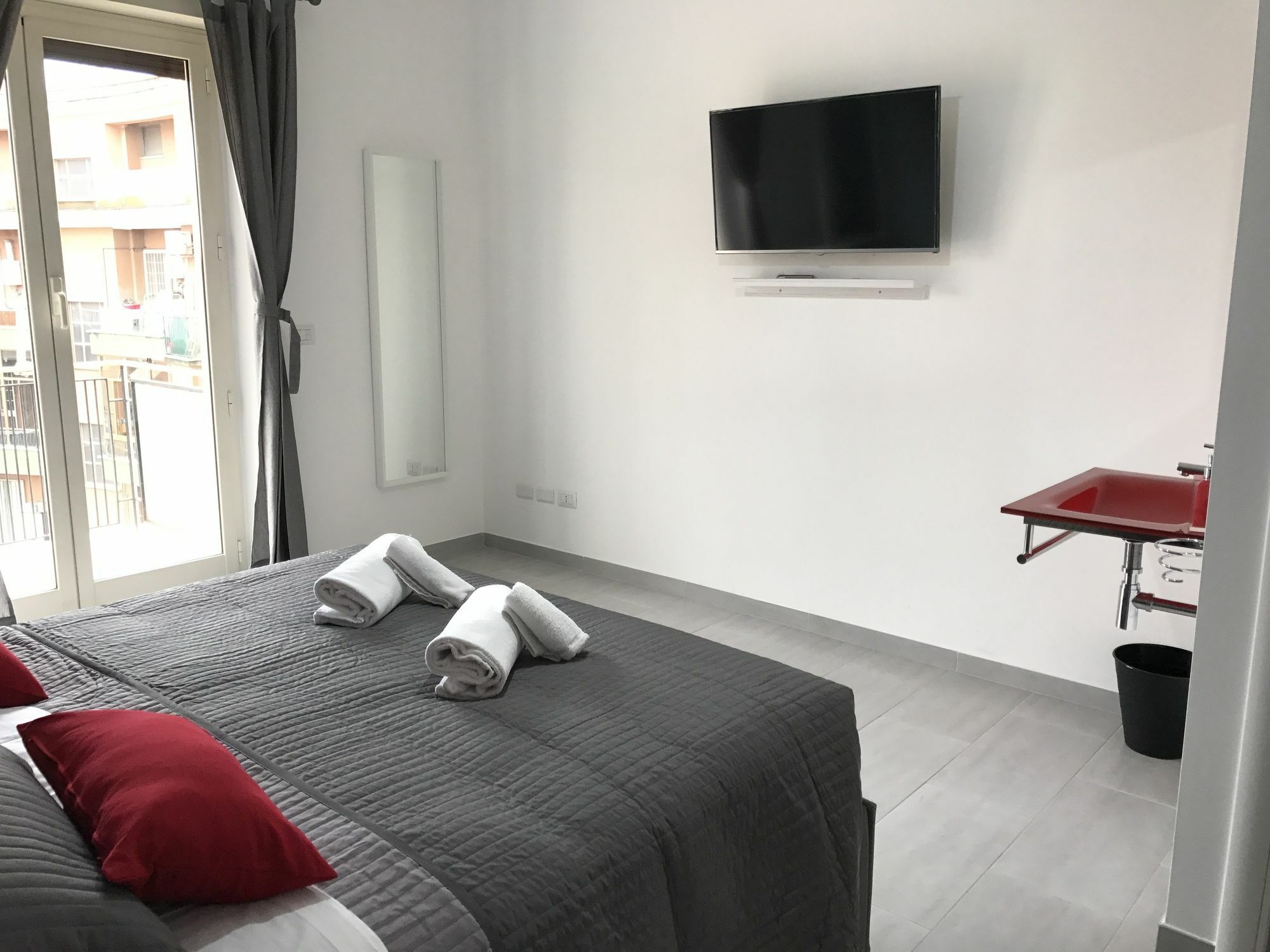 Bed & Breakfast Dunant House