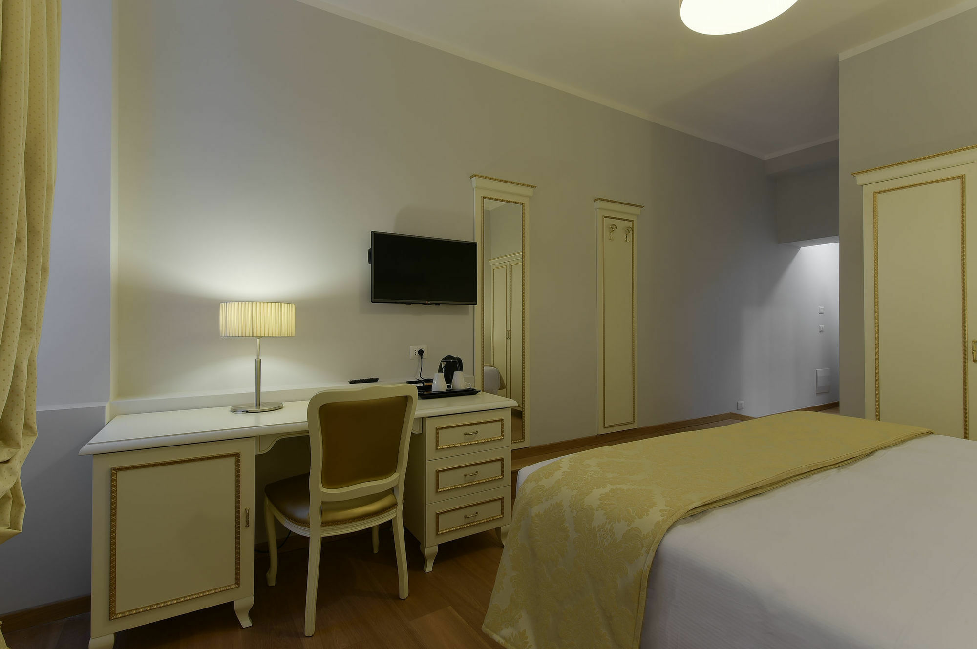 Gravina Frattina Rome