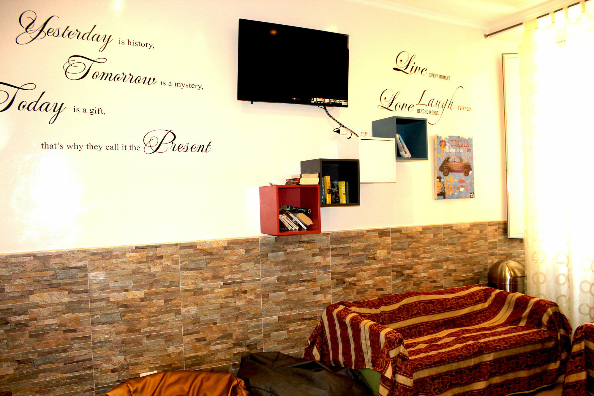 Legends Hostel *