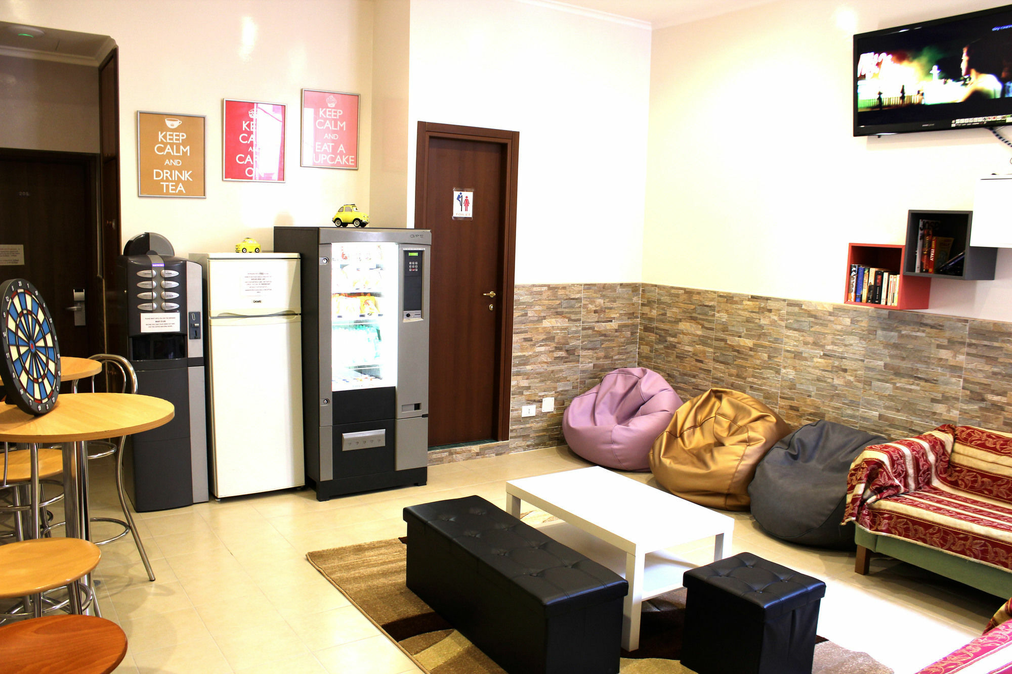 Legends Hostel *