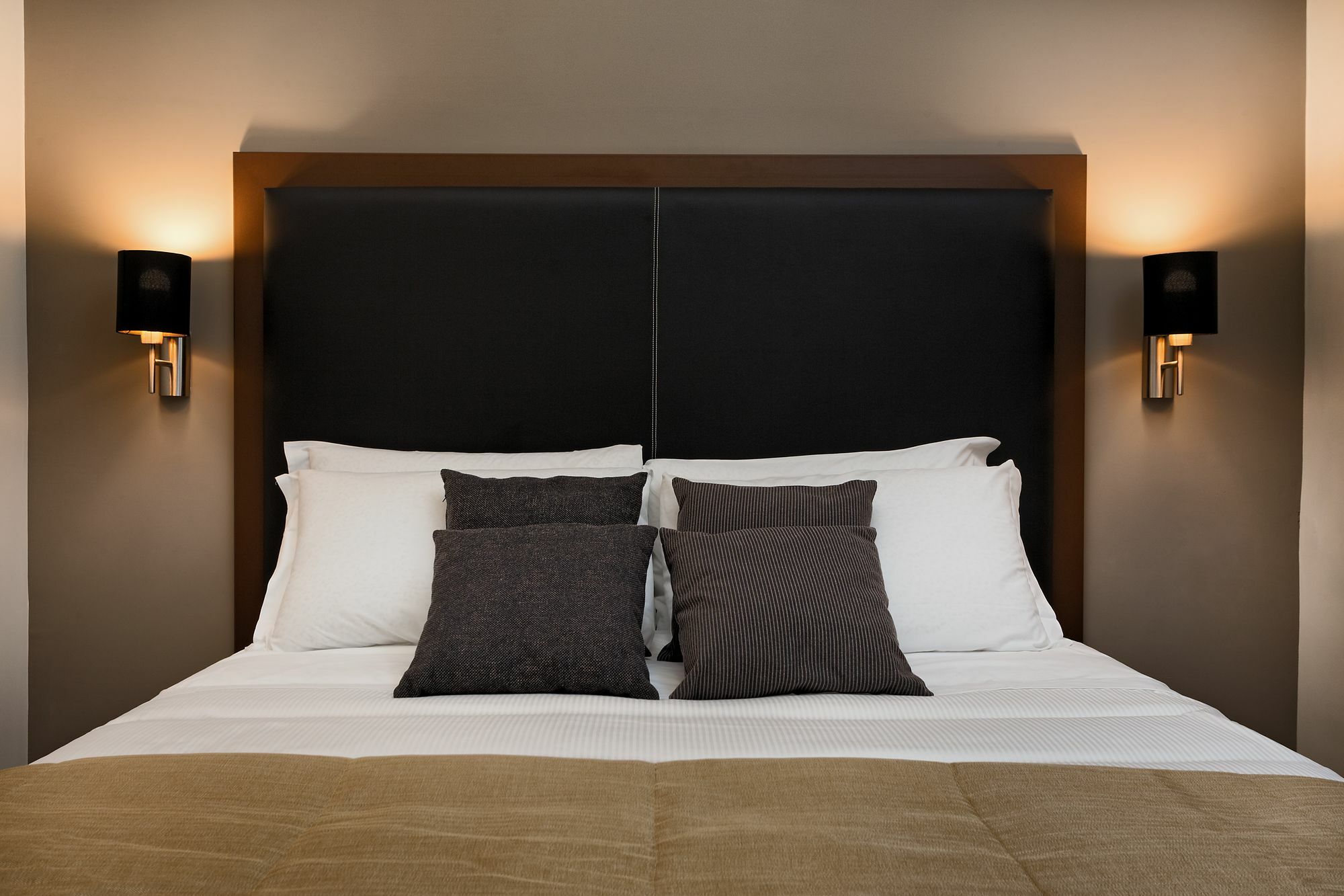 L'obelisque Maison De Luxe 2*