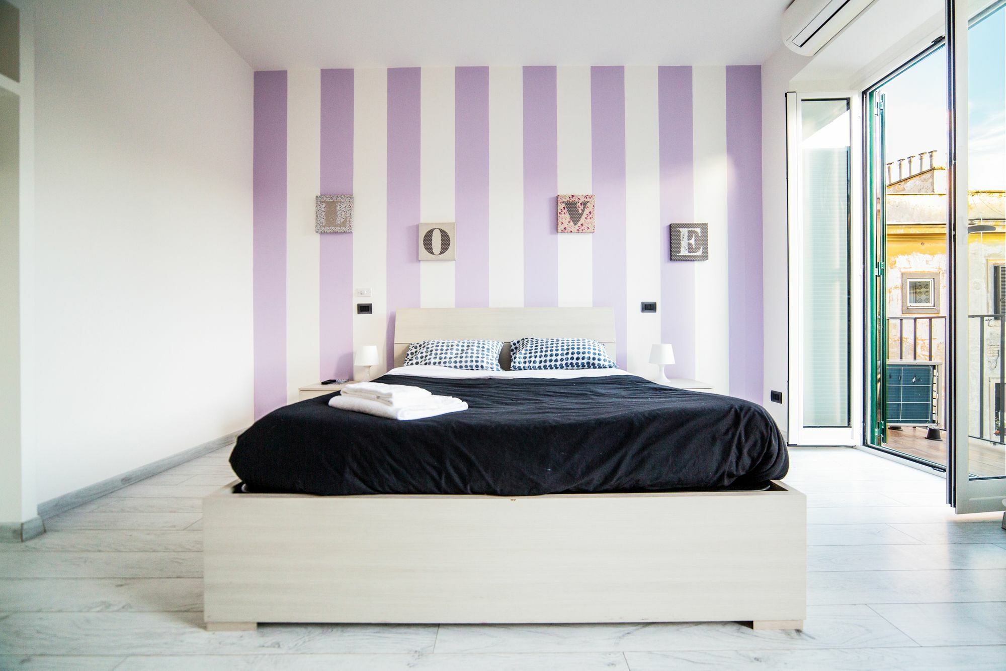 Apartment In Front Of St Peter'S Square And Vatican Museums - Mypad In Rome * Rome
