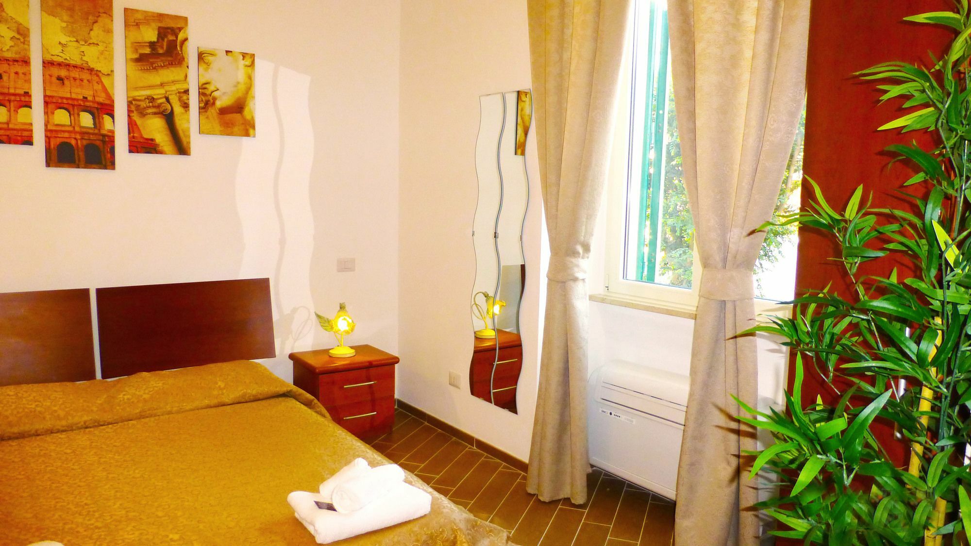 Miclad Colosseum Guest House Rome