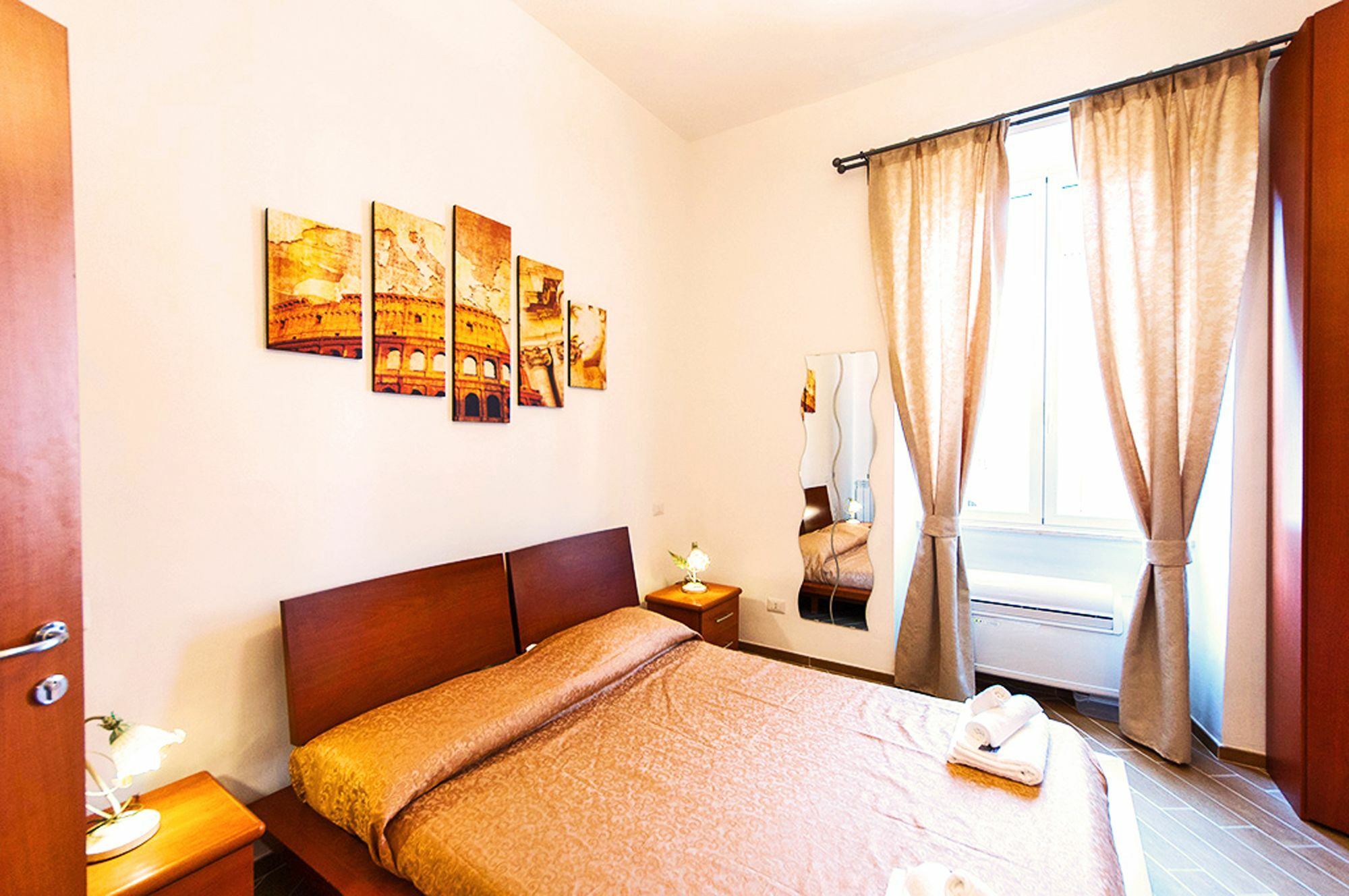 Miclad Colosseum Bed & Breakfast