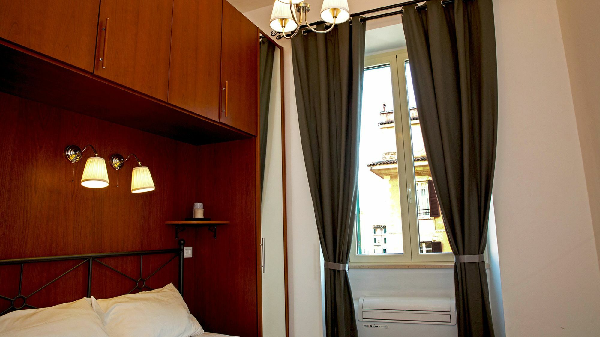 Miclad Colosseum Bed & Breakfast 3*
