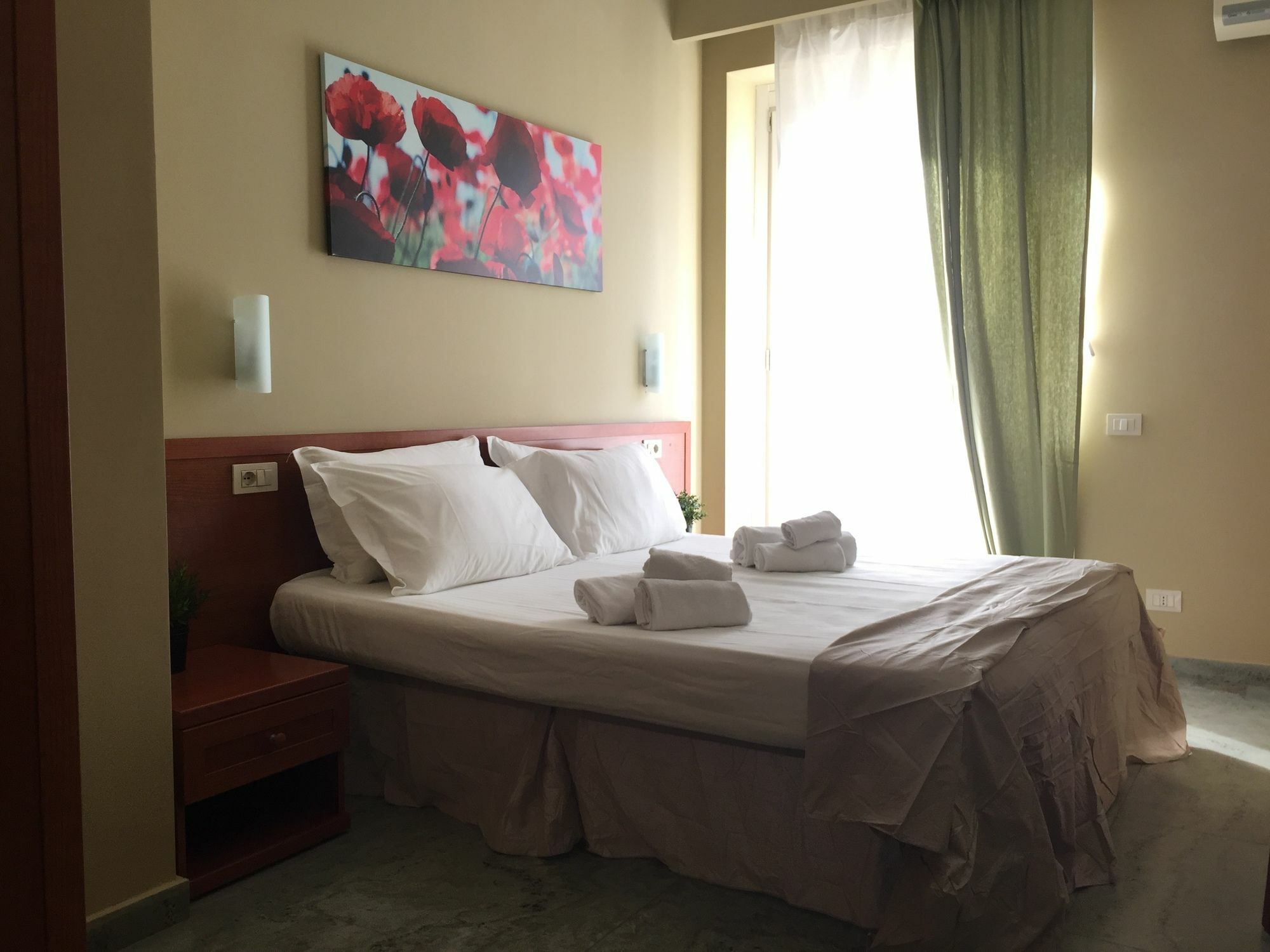 Smart Trastevere Guest house Rome