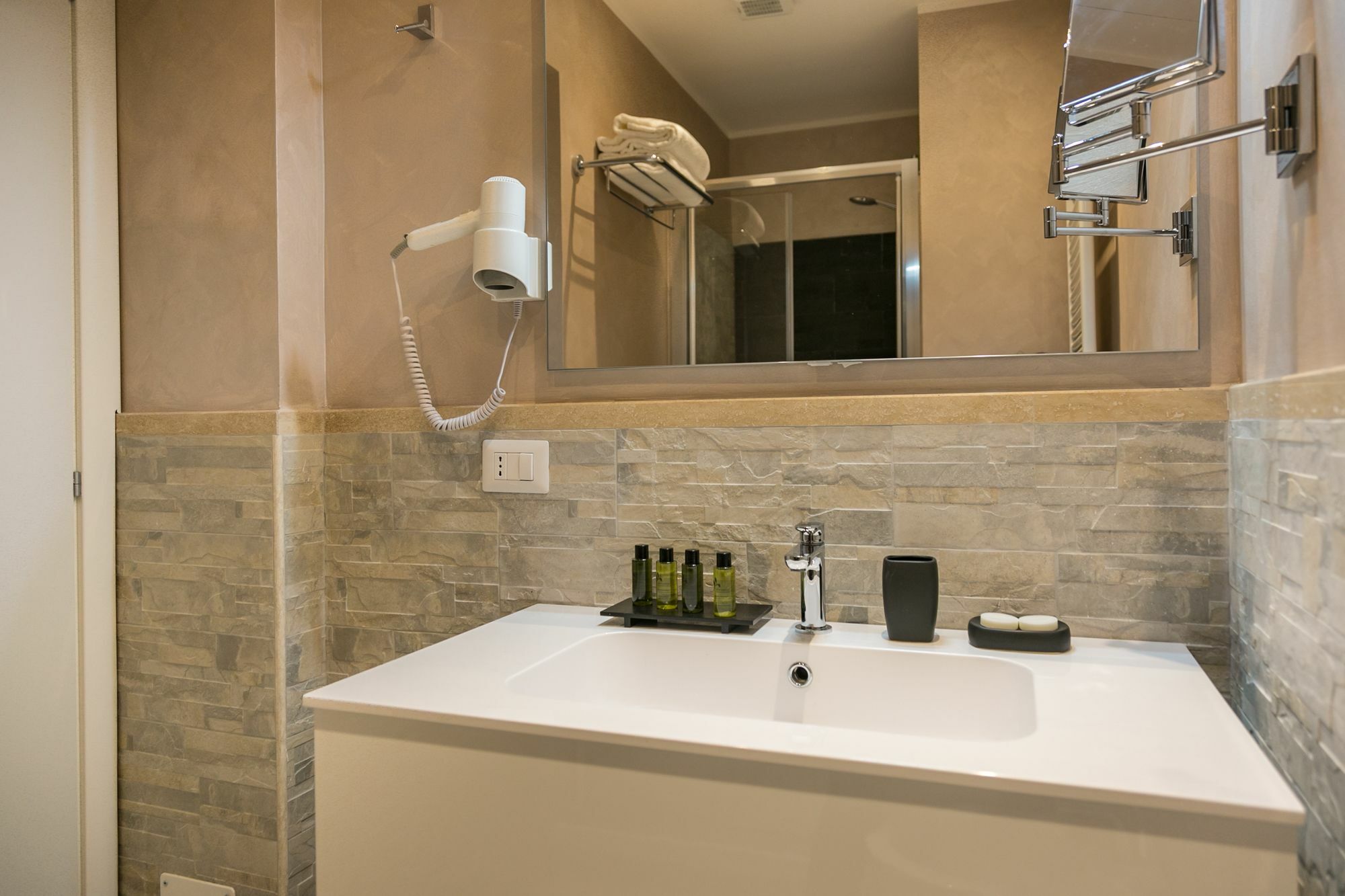 Residenza Augustea Affittacamere 2*