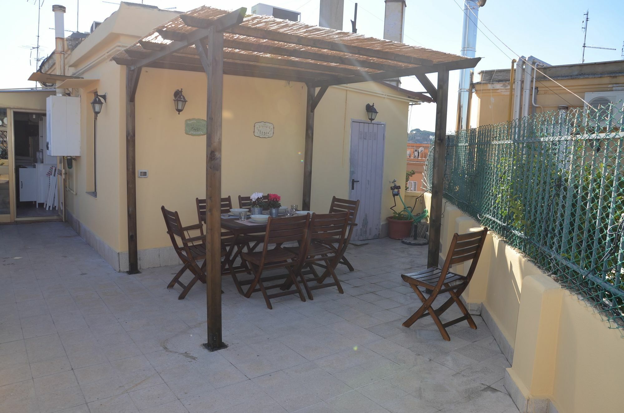 Apartment San Peter Raffy's House Rome
