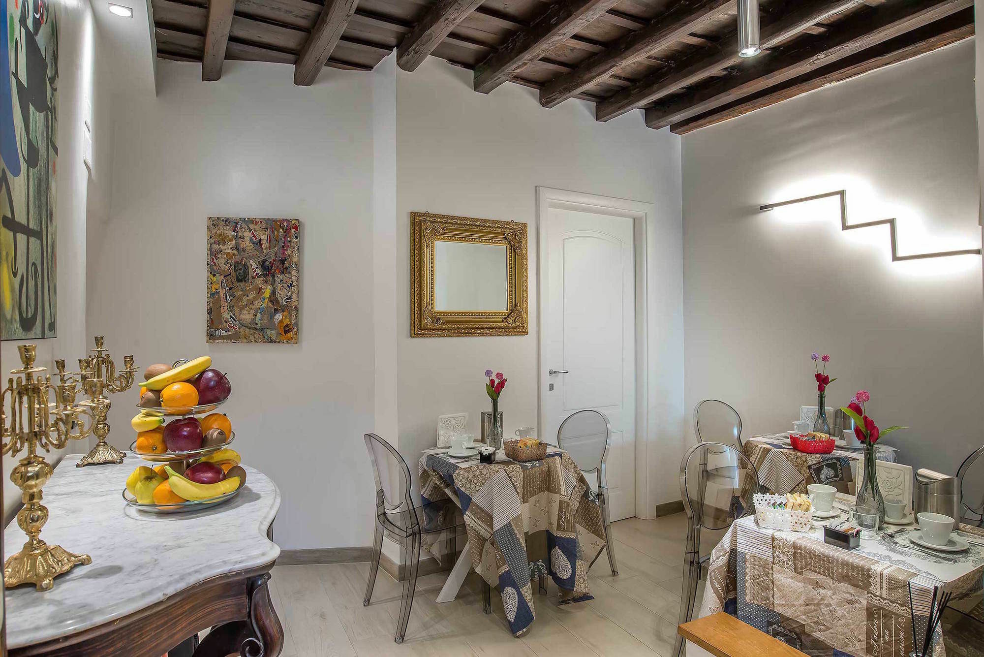 Spagna Luxury'n Trevi Gasthuis