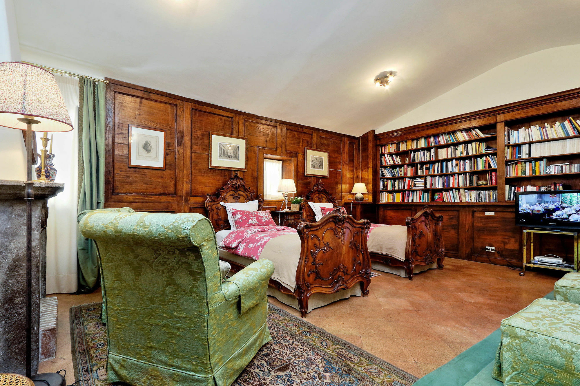 Town House - Treasurerome Collection Apartment
