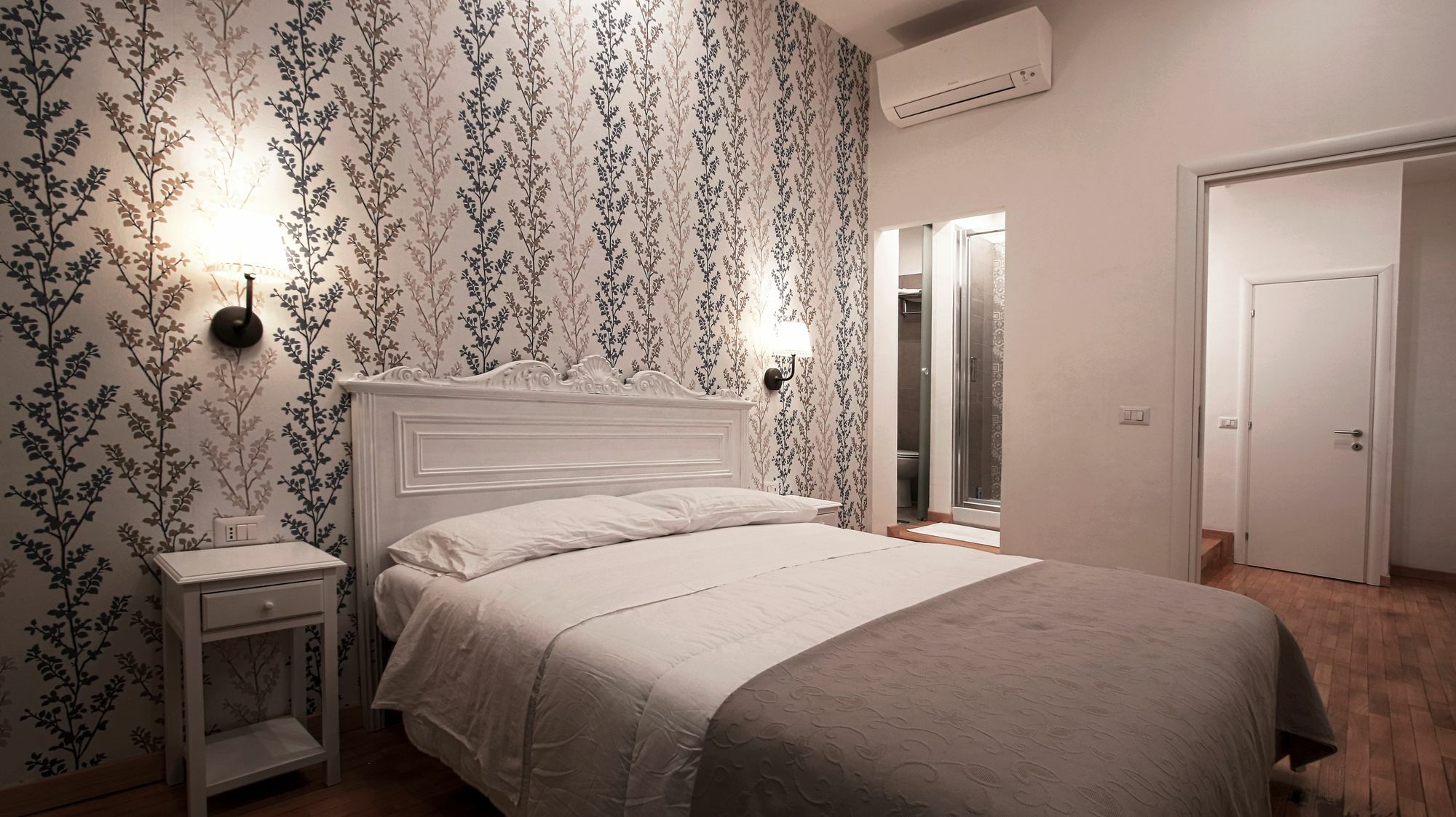 Domus Iuliae Guest house 2*