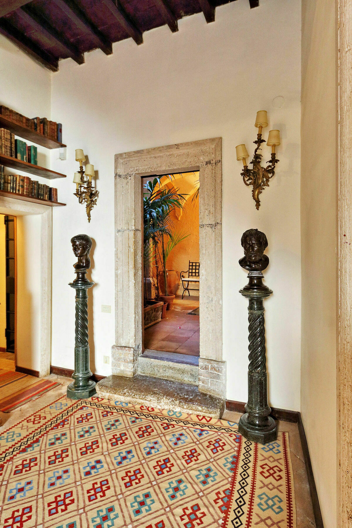 Town House - Treasurerome Collection Apartment