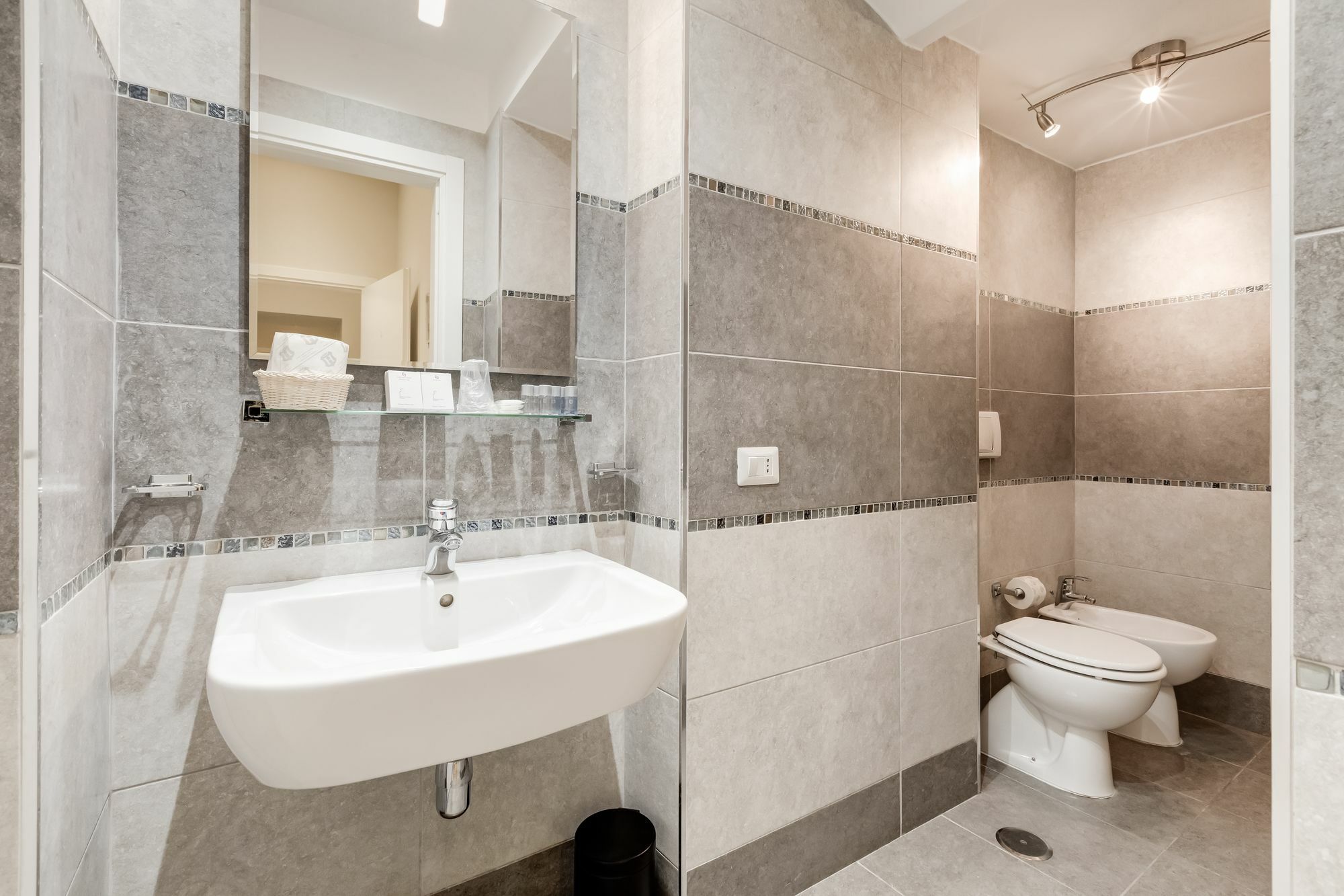 Vaticano 38 Guest house Rome