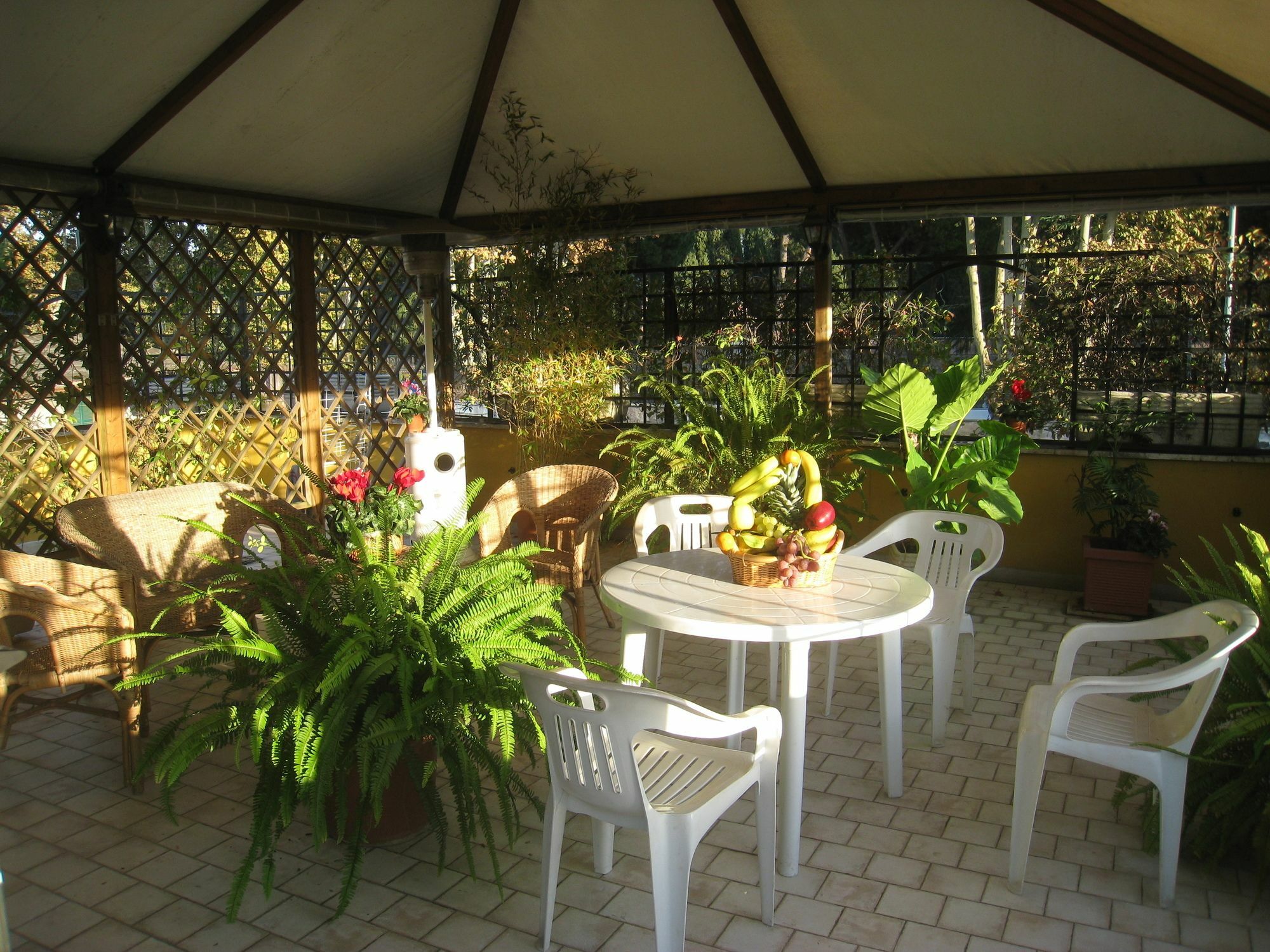 Camilla Guest house 3*