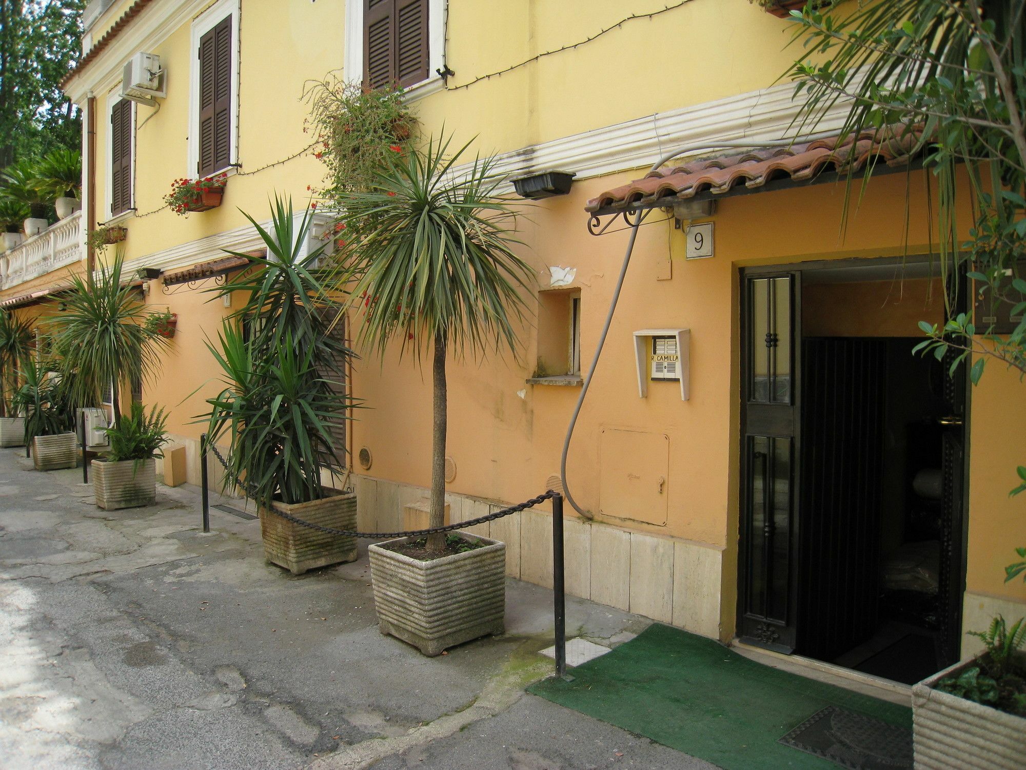 Camilla Guest house 3*