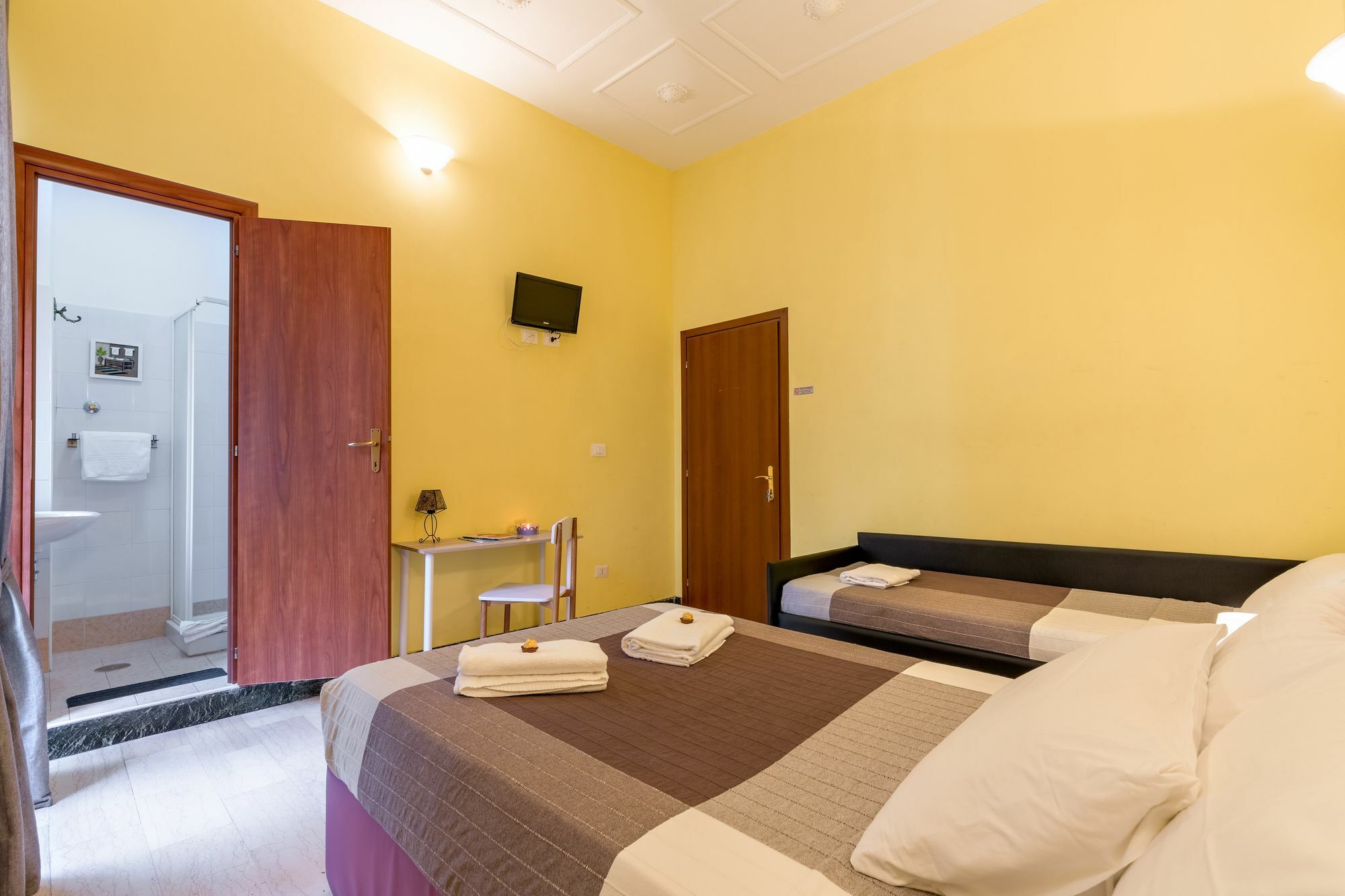 Beb Domus Arbenzio San Giovanni Acomodação com café da manhã  *