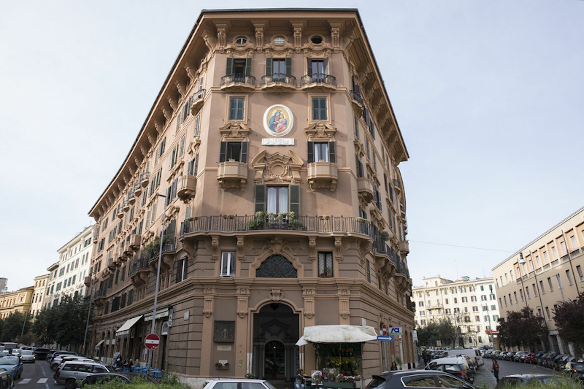 Apartment Expansive 2br In San Pietro / Vaticano By Sonder *