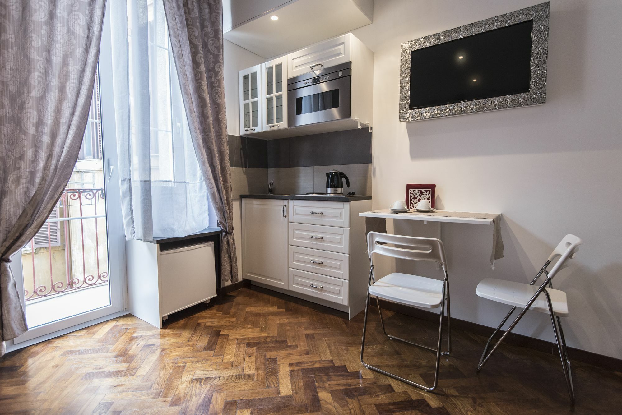 Vite 2* Rome