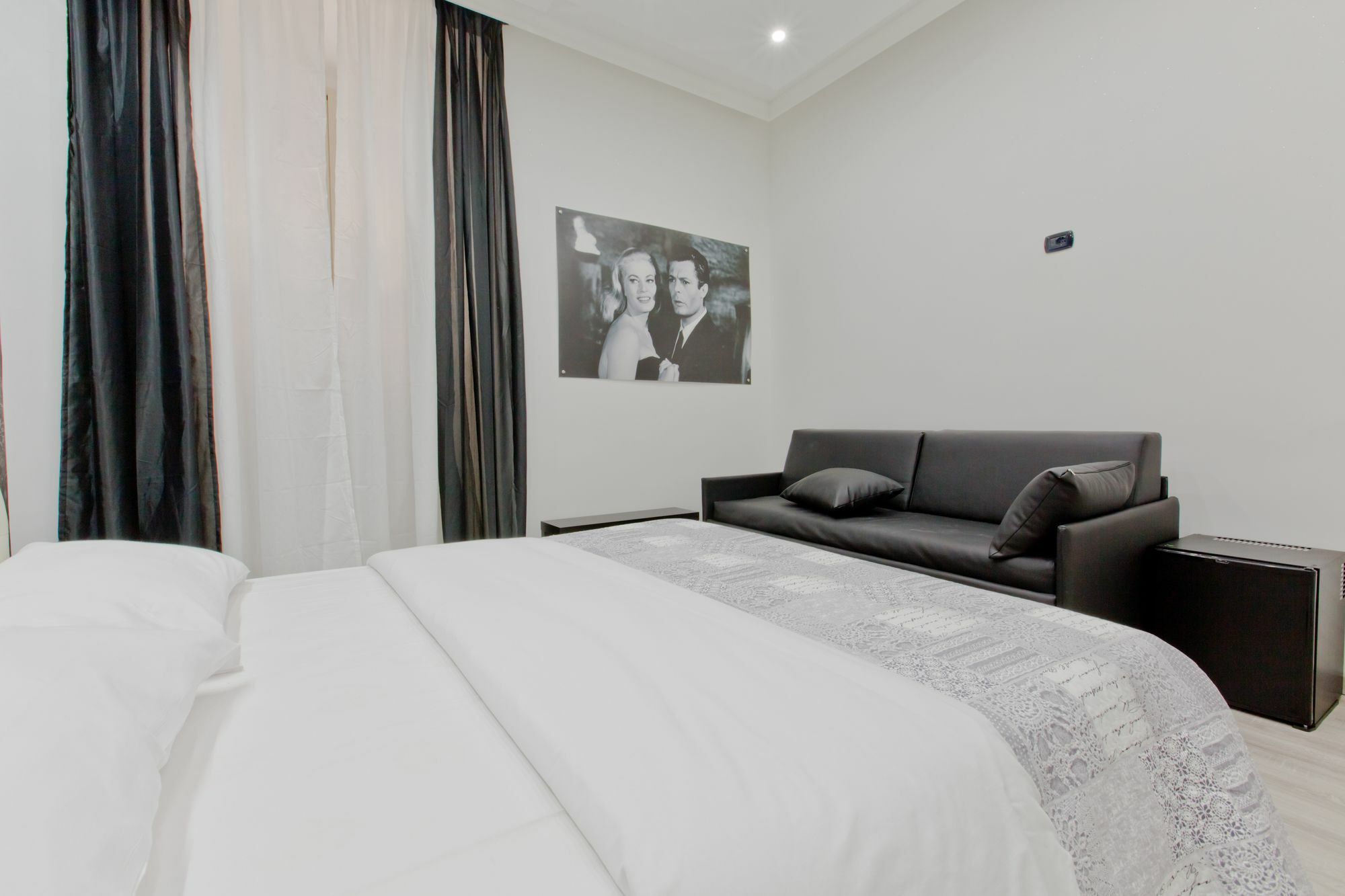 New House 2 Couette-café *